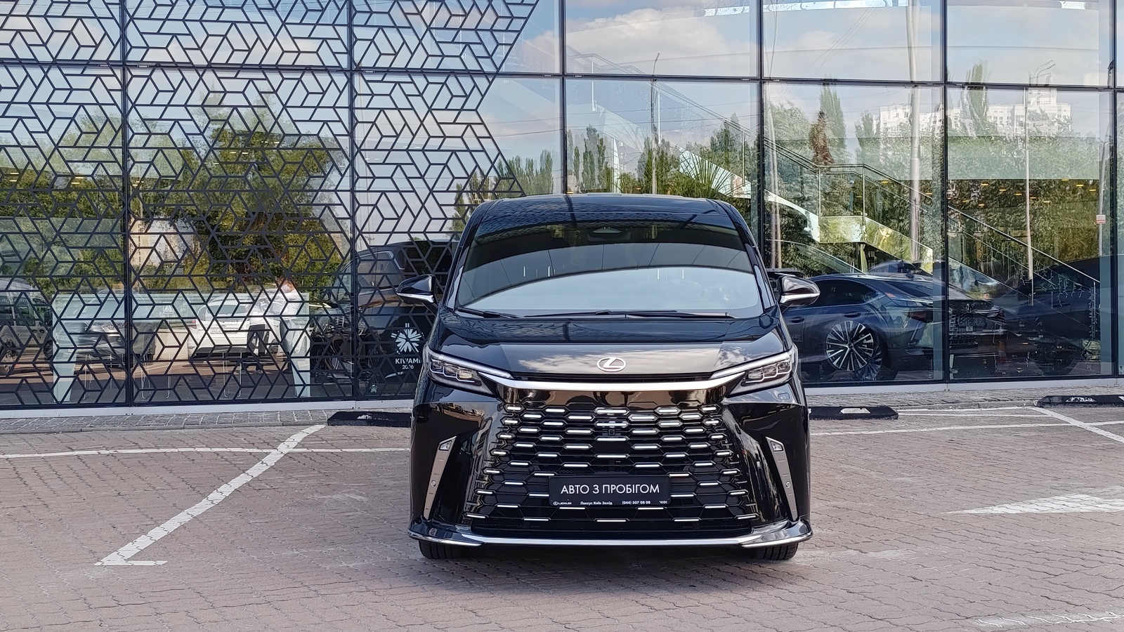 Lexus LM 350h 2025 року з пробігом 22695 км, Універсал, Лексус Київ Захід, м.Київ - 5198000 ГРН | Фото № 5