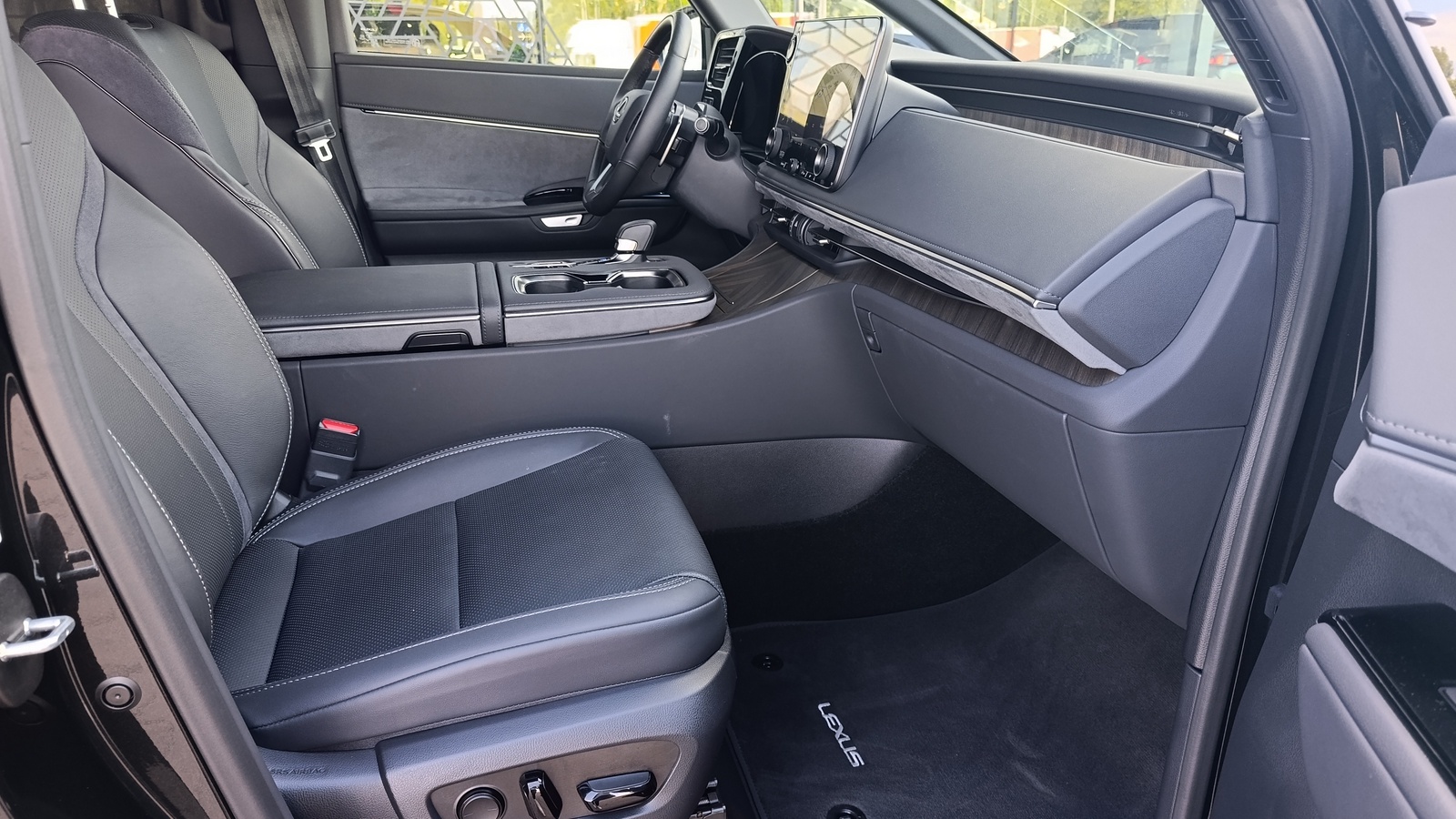 Lexus LM 350h 2025 року з пробігом 22695 км, Універсал, Лексус Київ Захід, м.Київ - 5198000 ГРН | Фото № 6