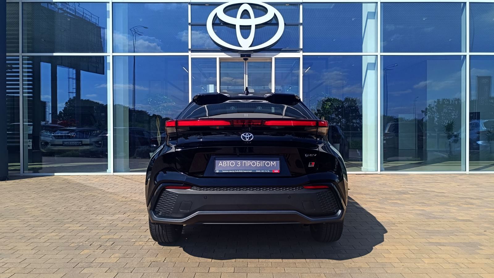 Toyota C-HR 2025 року, Хетчбек, Тойота Центр Київ «ВІДІ Аеропорт», м.Київ | Фото № 4 Toyota C-HR 2025 року з пробігом 3299 км, Хетчбек, Тойота Центр Київ «ВІДІ Аеропорт», м.Київ - 1800000 ГРН | Фото № 4