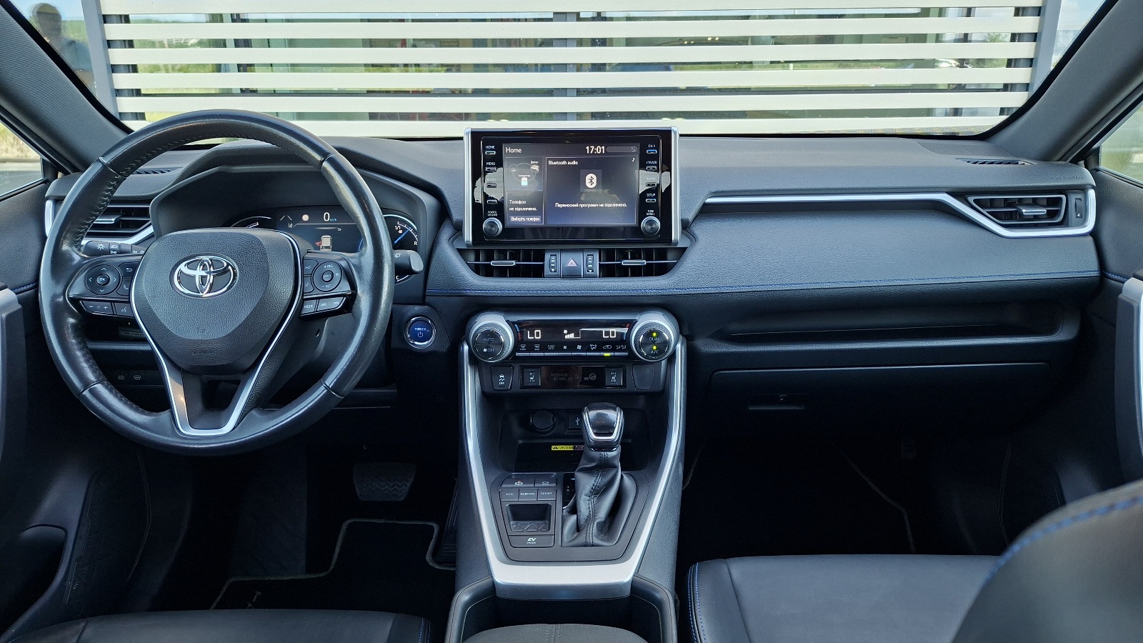 Toyota RAV4 2022 року, Універсал, Тойота Центр Ужгород "Карат Мотор", м.Ужгород | Фото № 8 Toyota RAV4 2022 року з пробігом 97569 км, Універсал, Тойота Центр Ужгород "Карат Мотор", м.Ужгород - 1687500 ГРН | Фото № 8
