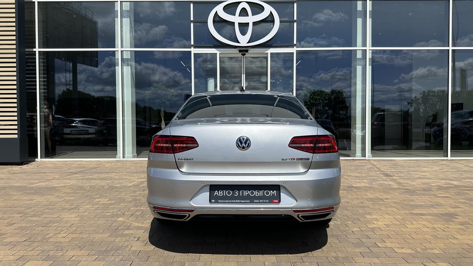 Інші авто VOLKSWAGEN PASSAT 2017 року, Седан, Тойота Центр Київ «ВІДІ Аеропорт», м.Київ | Фото № 4 Інші авто VOLKSWAGEN PASSAT 2017 року з пробігом 181693 км, Седан, Тойота Центр Київ «ВІДІ Аеропорт», м.Київ - 820000 ГРН | Фото № 4