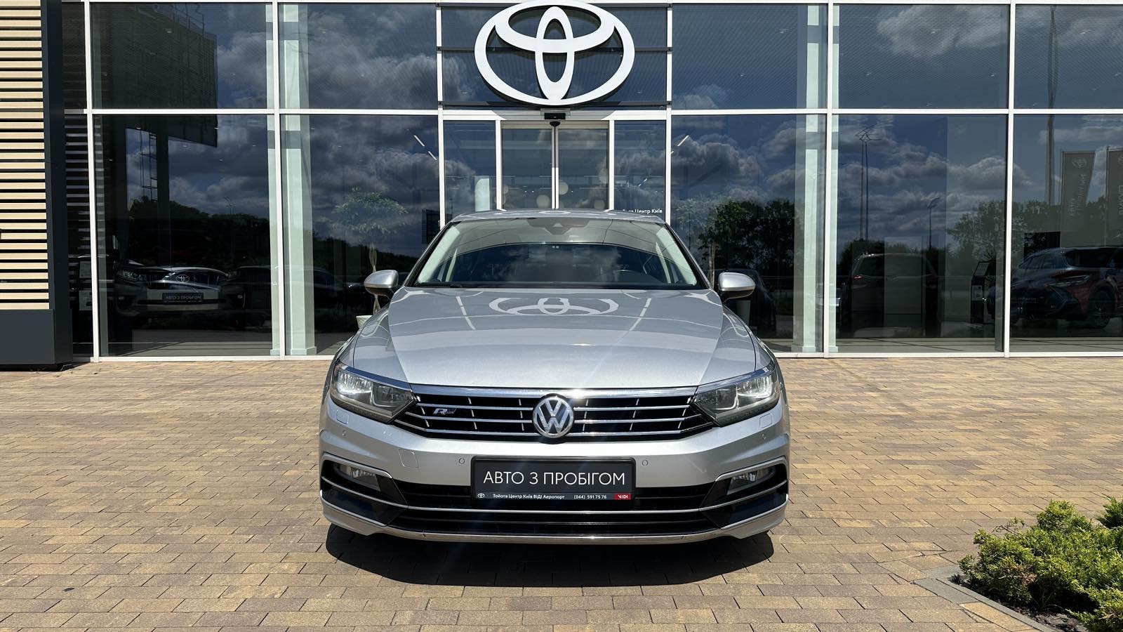 Інші авто VOLKSWAGEN PASSAT 2017 року, Седан, Тойота Центр Київ «ВІДІ Аеропорт», м.Київ | Фото № 5 Інші авто VOLKSWAGEN PASSAT 2017 року з пробігом 181693 км, Седан, Тойота Центр Київ «ВІДІ Аеропорт», м.Київ - 820000 ГРН | Фото № 5