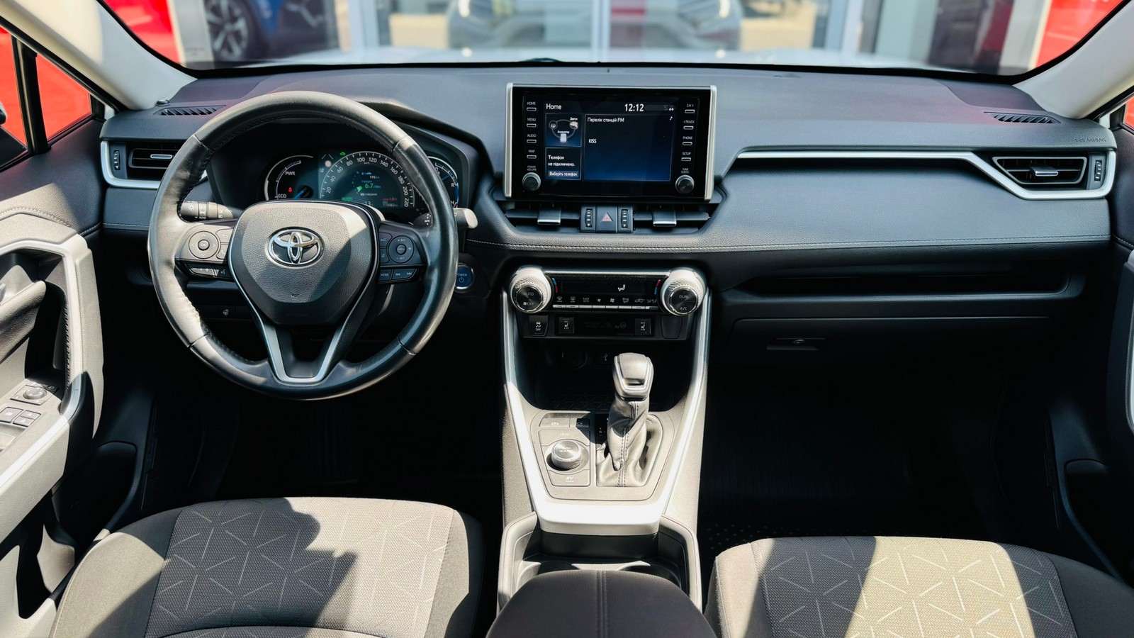 Toyota RAV4 2021 року, Універсал, Тойота Центр Тернопіль "Кристал Моторс", м.Тернопіль | Фото № 8 Toyota RAV4 2021 року з пробігом 115065 км, Універсал, Тойота Центр Тернопіль "Кристал Моторс", м.Тернопіль - 1365000 ГРН | Фото № 8