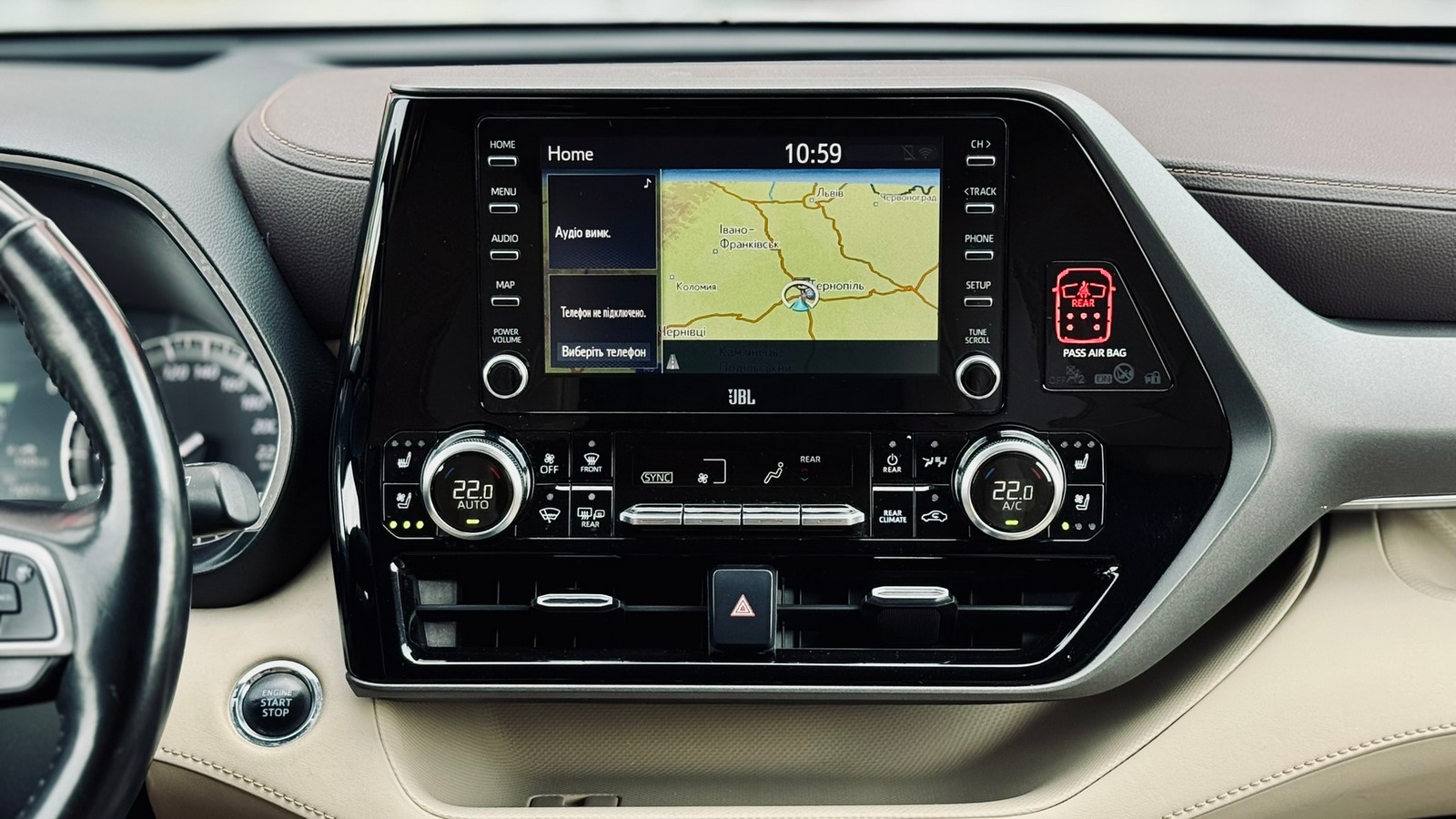 Toyota HIGHLANDER 2022 року, Універсал, Тойота Центр Тернопіль "Кристал Моторс", м.Тернопіль | Фото № 16 Toyota HIGHLANDER 2022 року з пробігом 74456 км, Універсал, Тойота Центр Тернопіль "Кристал Моторс", м.Тернопіль - 2070000 ГРН | Фото № 16