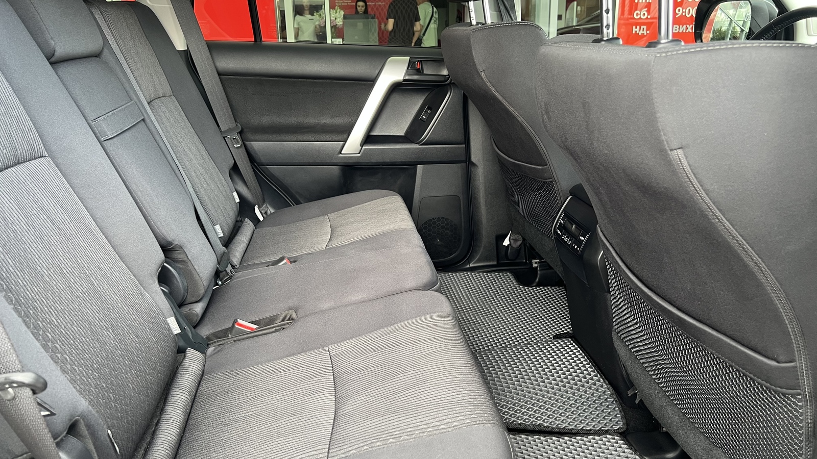 Toyota LAND CRUISER PRADO 2023 року, Універсал, Тойота Центр Вінниця "Преміум Мотор", м.Вінниця | Фото № 7 Toyota LAND CRUISER PRADO 2023 року з пробігом 68863 км, Універсал, Тойота Центр Вінниця "Преміум Мотор", м.Вінниця - 2030000 ГРН | Фото № 7