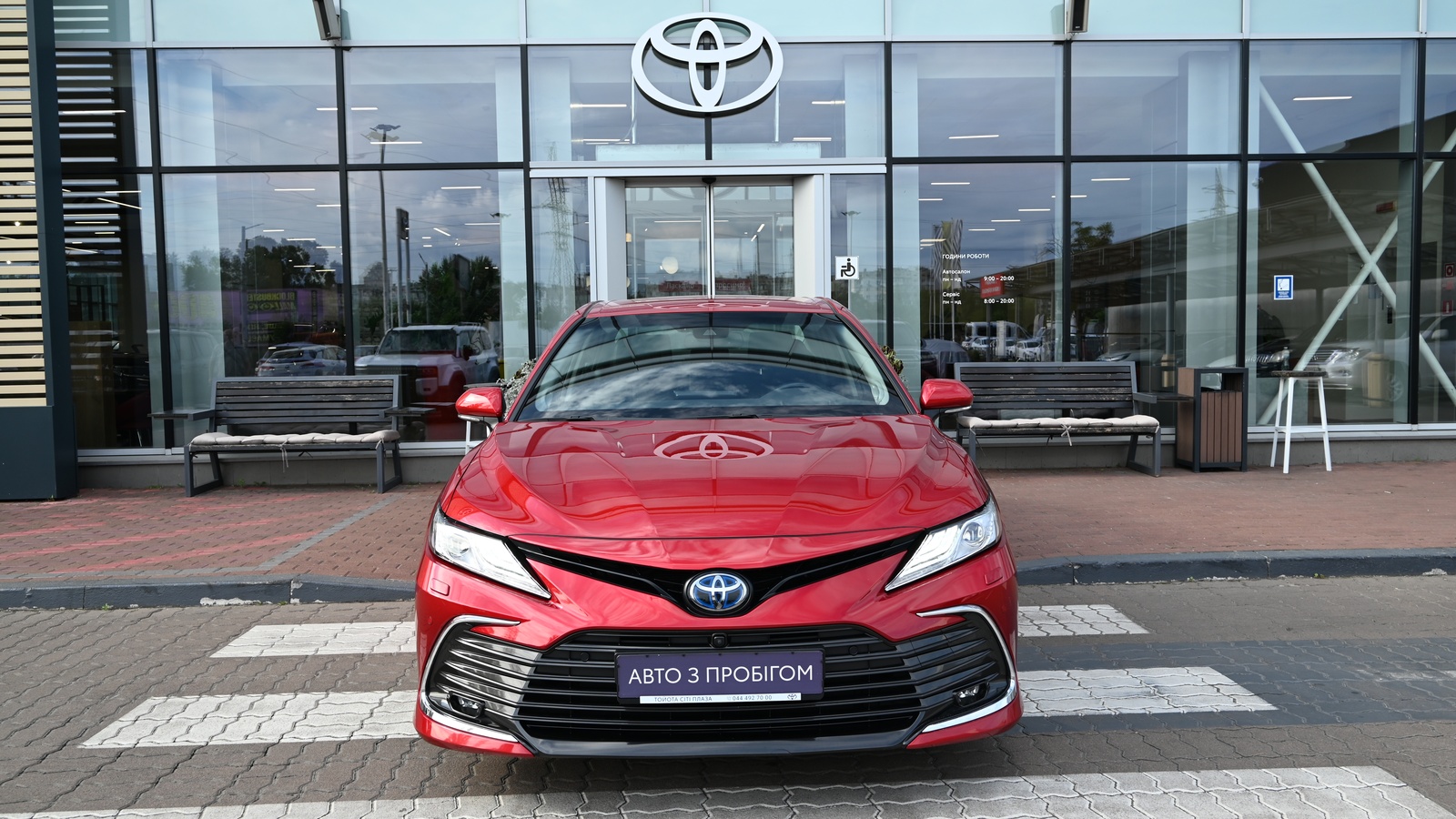 Toyota CAMRY 2023 року, Седан, Тойота Центр Київ "Сіті Плаза", м.Київ | Фото № 5 Toyota CAMRY 2023 року з пробігом 55413 км, Седан, Тойота Центр Київ "Сіті Плаза", м.Київ - 1609200 ГРН | Фото № 5