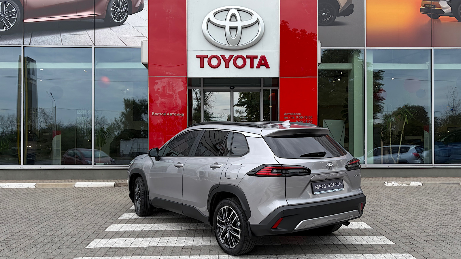Toyota COROLLA CROSS 2025 року, Хетчбек, Тойота Центр Запоріжжя "Восток Автомир", м.Запоріжжя | Фото № 2 Toyota COROLLA CROSS 2025 року з пробігом 8700 км, Хетчбек, Тойота Центр Запоріжжя "Восток Автомир", м.Запоріжжя - 1788561 ГРН | Фото № 2