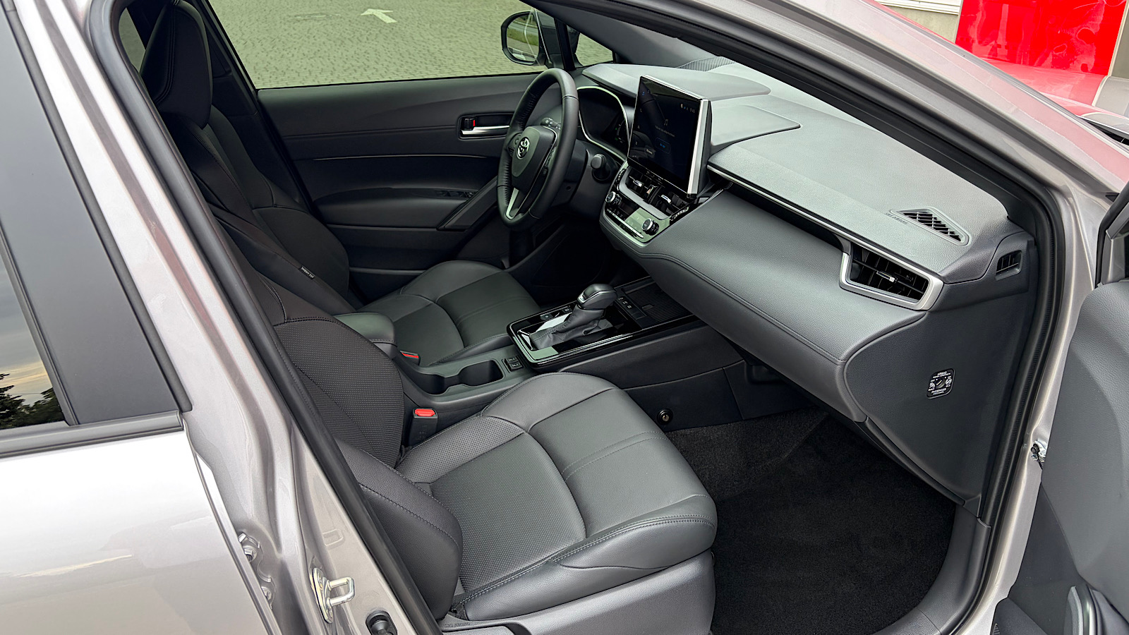 Toyota COROLLA CROSS 2025 року, Хетчбек, Тойота Центр Запоріжжя "Восток Автомир", м.Запоріжжя | Фото № 6 Toyota COROLLA CROSS 2025 року з пробігом 8700 км, Хетчбек, Тойота Центр Запоріжжя "Восток Автомир", м.Запоріжжя - 1788561 ГРН | Фото № 6