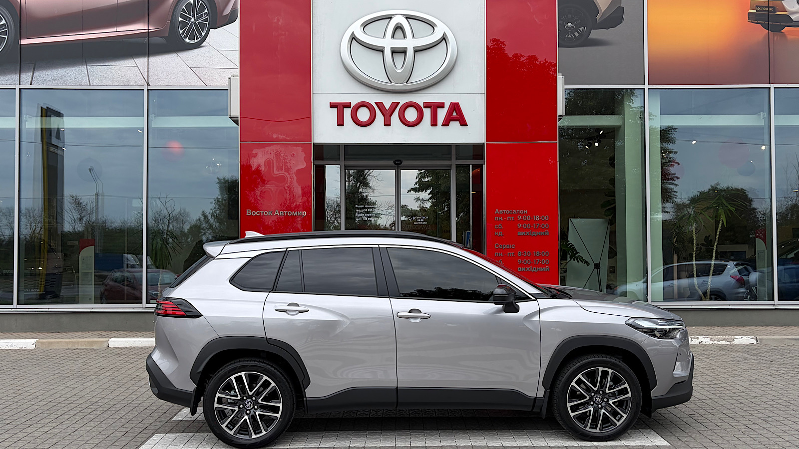 Toyota COROLLA CROSS 2025 року, Хетчбек, Тойота Центр Запоріжжя "Восток Автомир", м.Запоріжжя | Фото № 17 Toyota COROLLA CROSS 2025 року з пробігом 8700 км, Хетчбек, Тойота Центр Запоріжжя "Восток Автомир", м.Запоріжжя - 1788561 ГРН | Фото № 17