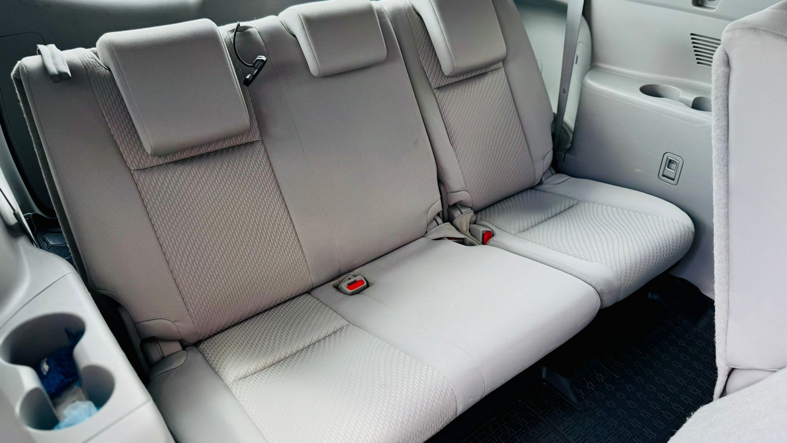 Toyota HIGHLANDER 2014 року, Універсал, Тойота Центр Тернопіль "Кристал Моторс", м.Тернопіль | Фото № 8 Toyota HIGHLANDER 2014 року з пробігом 169646 км, Універсал, Тойота Центр Тернопіль "Кристал Моторс", м.Тернопіль - 870000 ГРН | Фото № 8