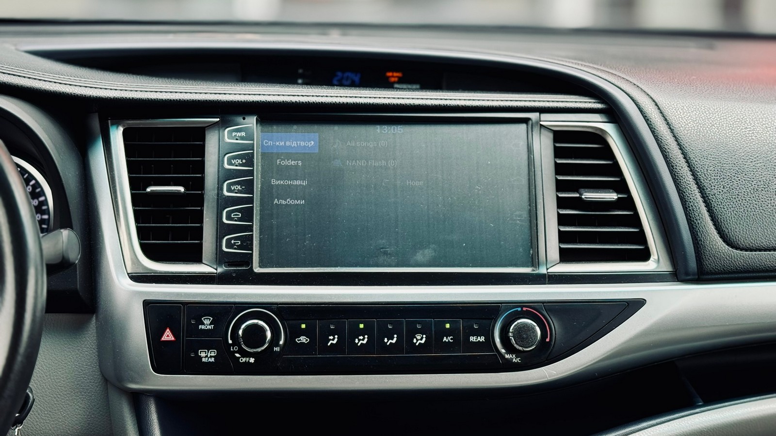 Toyota HIGHLANDER 2014 року, Універсал, Тойота Центр Тернопіль "Кристал Моторс", м.Тернопіль | Фото № 15 Toyota HIGHLANDER 2014 року з пробігом 169646 км, Універсал, Тойота Центр Тернопіль "Кристал Моторс", м.Тернопіль - 870000 ГРН | Фото № 15