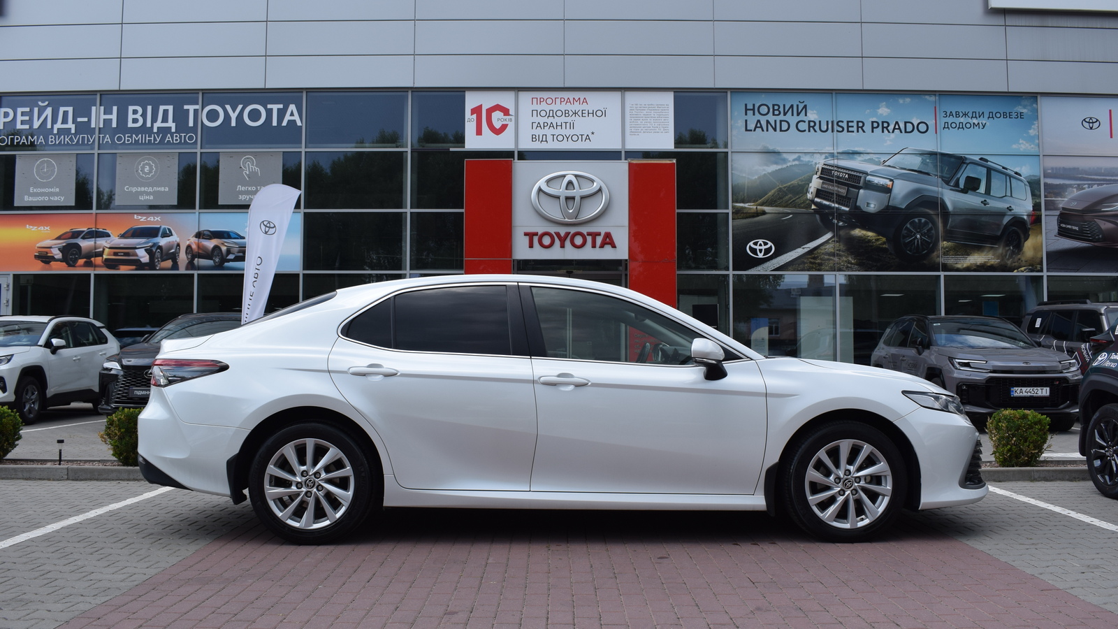 Toyota CAMRY 2021 року з пробігом 94195 км, Седан, Тойота Центр Житомир "Стар - Кар", м.Житомир - 1090680 ГРН | Фото № 17