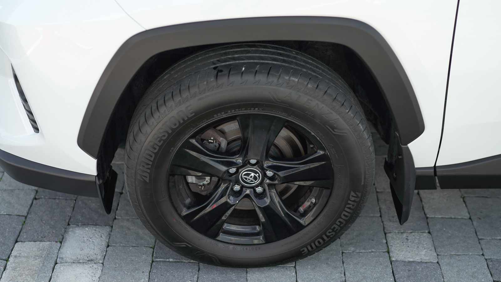 Toyota RAV4 2019 року, Універсал, Тойота Центр Львів "Діамант", м.Львів | Фото № 11 Toyota RAV4 2019 року з пробігом 67293 км, Універсал, Тойота Центр Львів "Діамант", м.Львів - 1398100 ГРН | Фото № 11