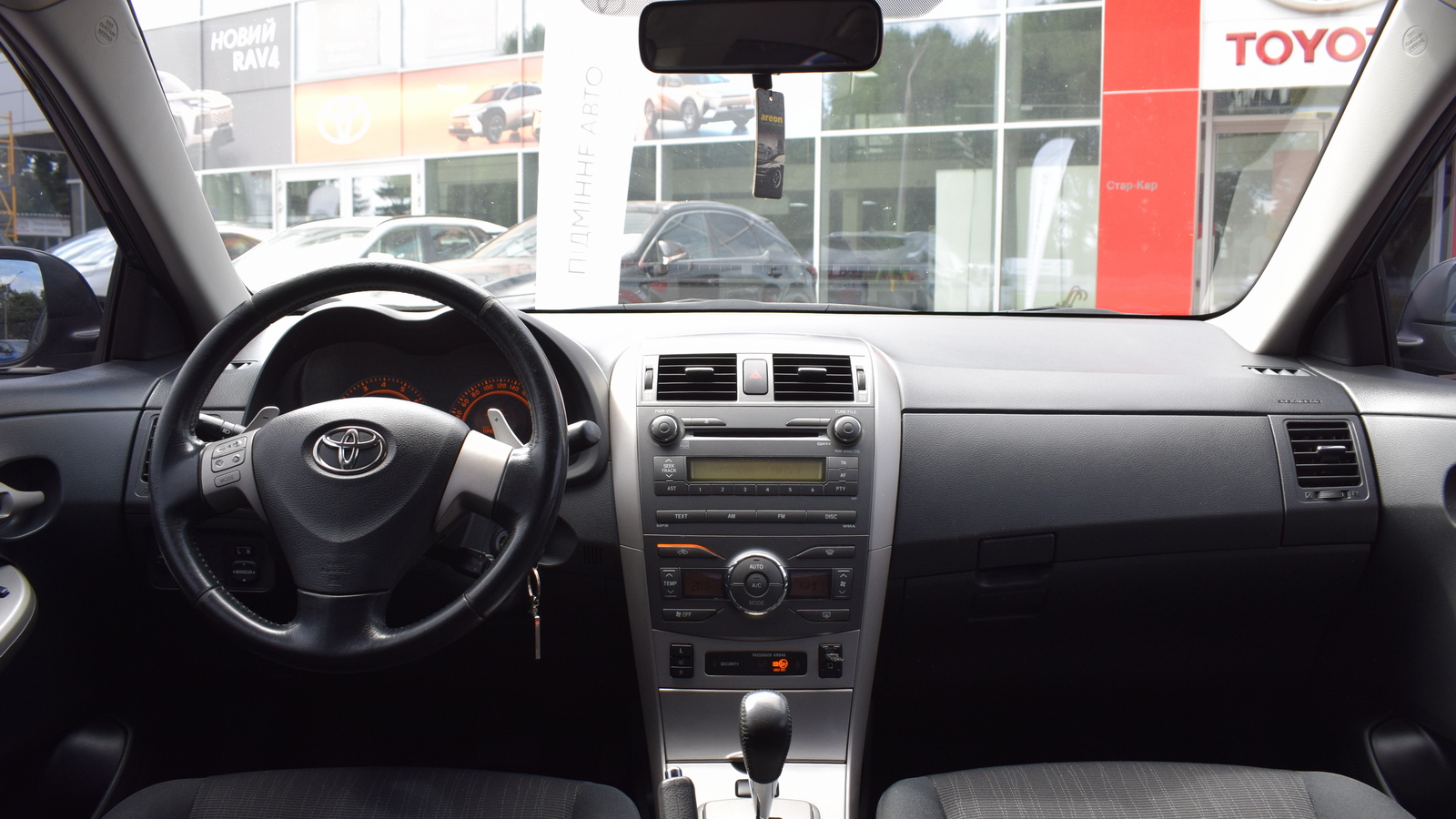Toyota COROLLA 2008 року, Седан, Тойота Центр Житомир "Стар - Кар", м.Житомир | Фото № 8 Toyota COROLLA 2008 року з пробігом 184800 км, Седан, Тойота Центр Житомир "Стар - Кар", м.Житомир - 297000 ГРН | Фото № 8
