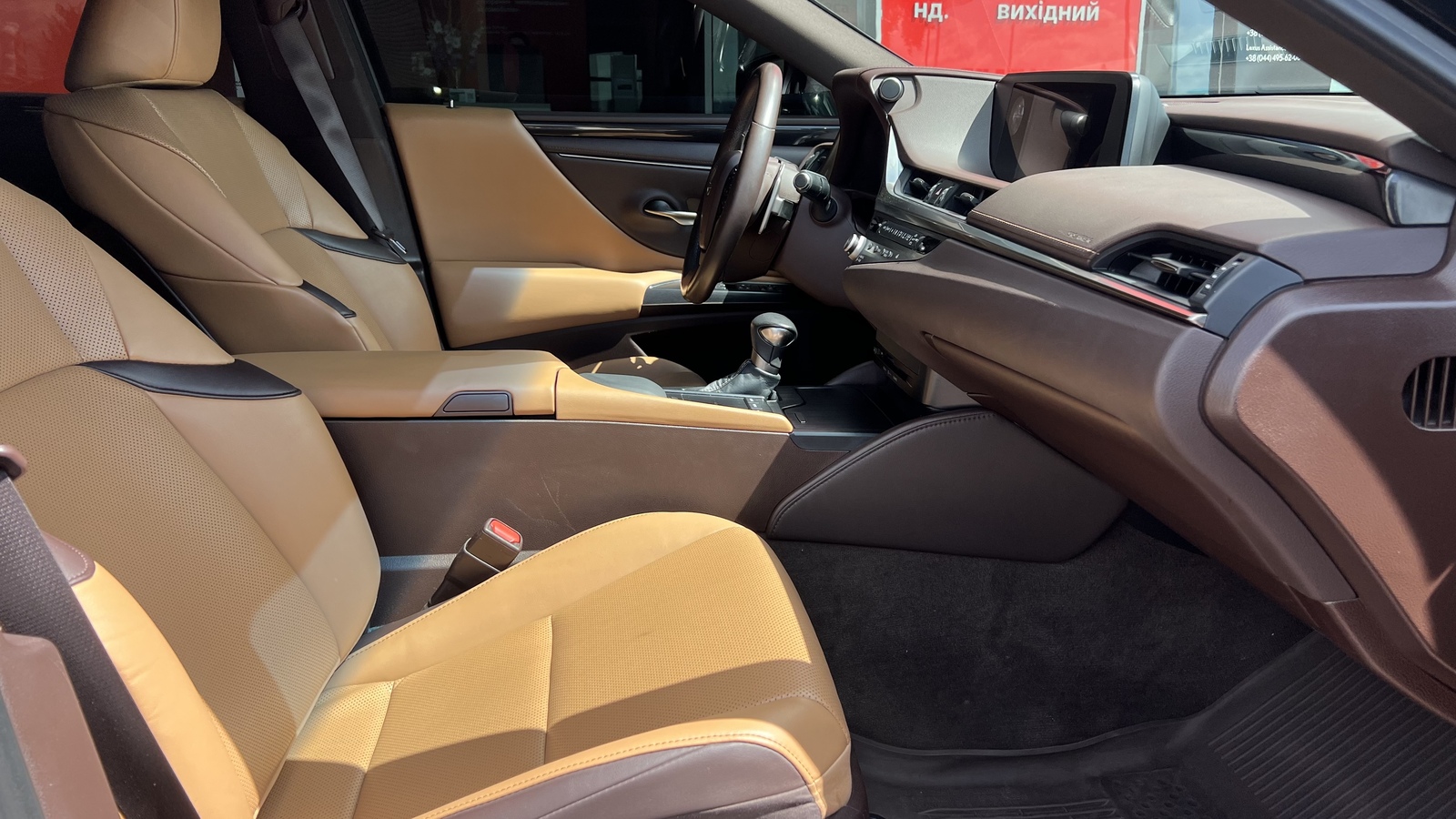 Lexus ES 250 2020 року з пробігом 134302 км, Седан, Тойота Центр Вінниця "Преміум Мотор", м.Вінниця - 1370000 ГРН | Фото № 6