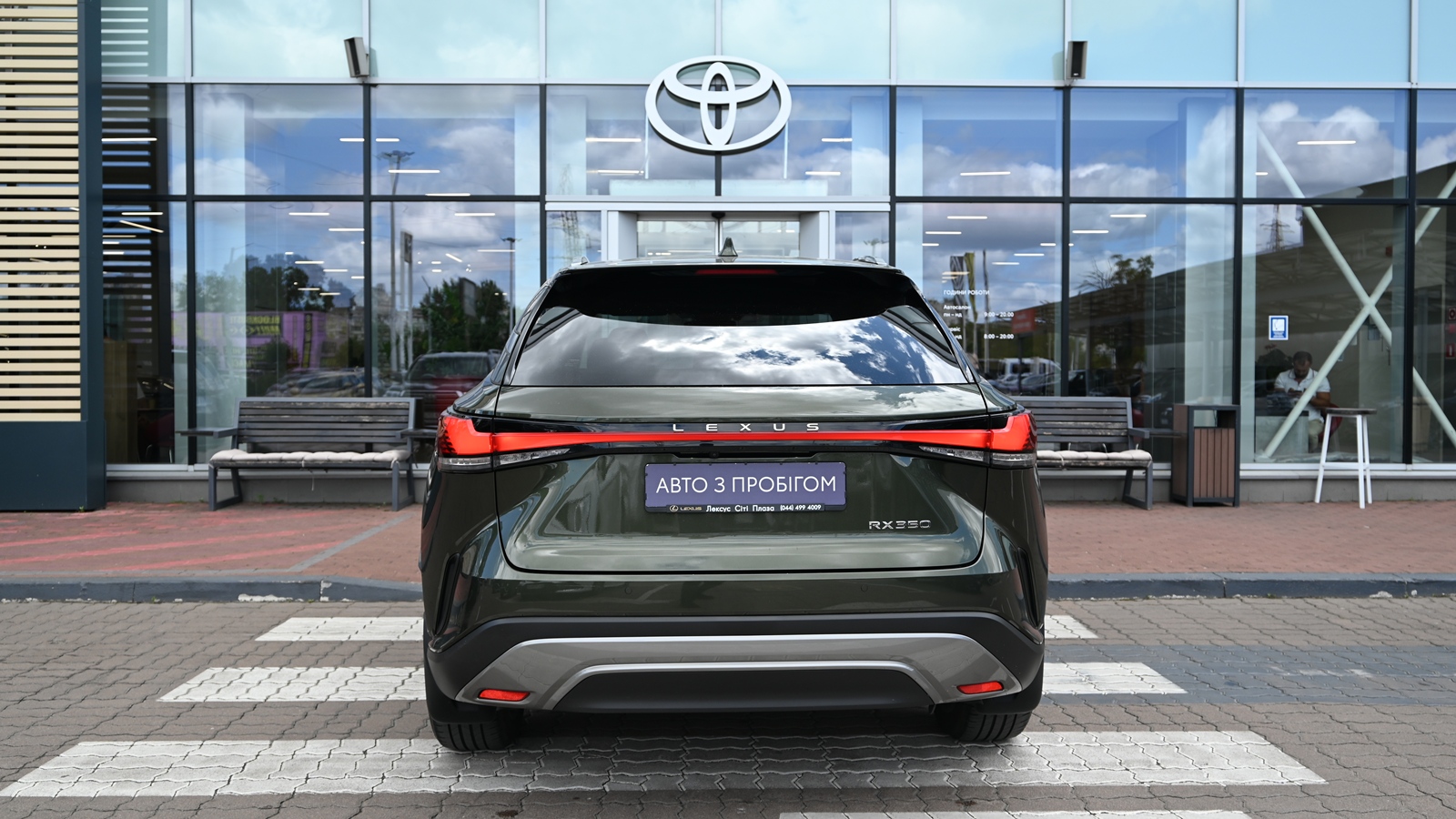 Lexus RX 2023 року з пробігом 46386 км, Універсал, Тойота Центр Київ "Сіті Плаза", м.Київ - 3017250 ГРН | Фото № 4