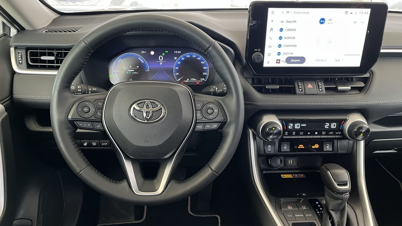 Toyota RAV4 2025 року, Універсал, Тойота Центр Хмельницький "Гранд Мотор", м.Хмельницький | Фото № 9 Toyota RAV4 2025 року з пробігом 13461 км, Універсал, Тойота Центр Хмельницький "Гранд Мотор", м.Хмельницький - 1920000 ГРН | Фото № 9