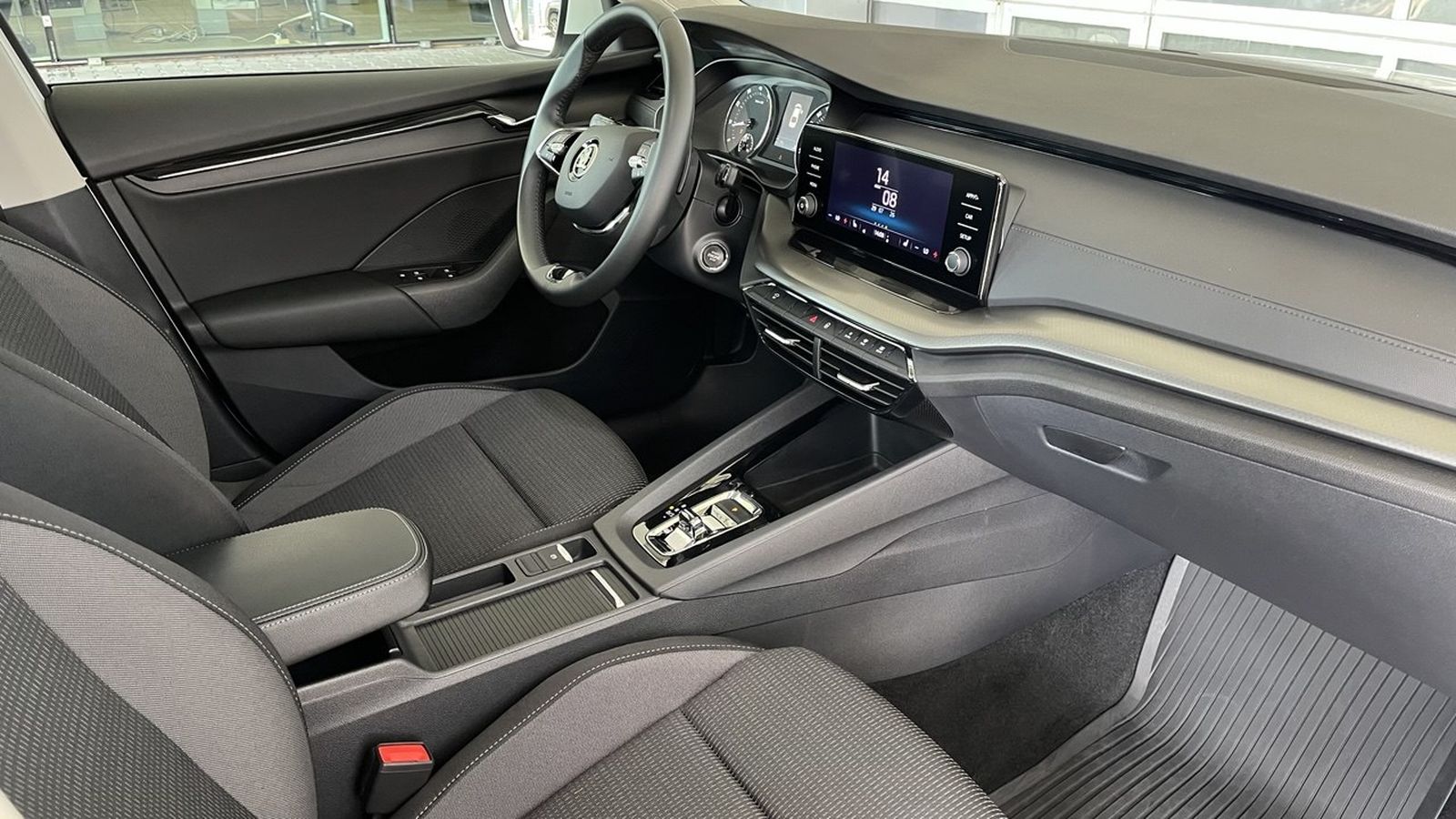 Інші авто SKODA OCTAVIA 2021 року, Седан, Тойота Центр Хмельницький "Гранд Мотор", м.Хмельницький | Фото № 6 Інші авто SKODA OCTAVIA 2021 року з пробігом 33303 км, Седан, Тойота Центр Хмельницький "Гранд Мотор", м.Хмельницький - 1012500 ГРН | Фото № 6