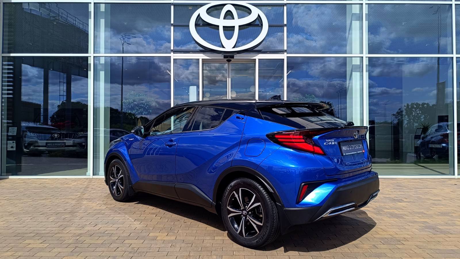 Toyota C-HR 2020 року з пробігом 55975 км, Хетчбек, Тойота Центр Київ «ВІДІ Аеропорт», м.Київ - 1340000 ГРН | Фото № 2