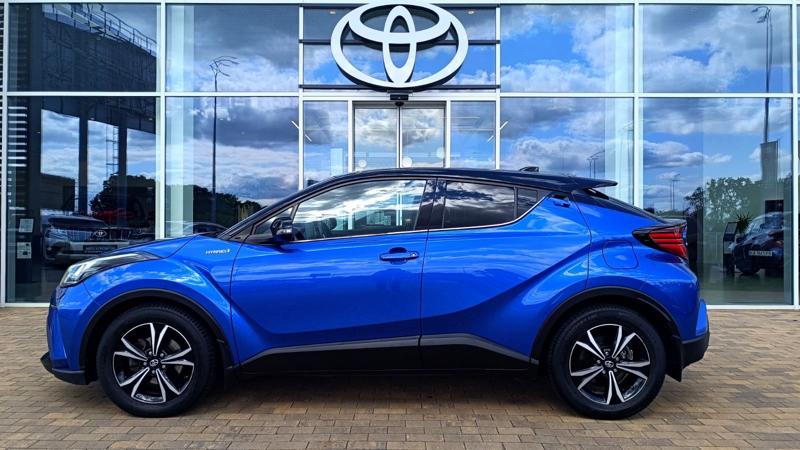 Toyota C-HR 2020 року з пробігом 55975 км, Хетчбек, Тойота Центр Київ «ВІДІ Аеропорт», м.Київ - 1340000 ГРН | Фото № 3