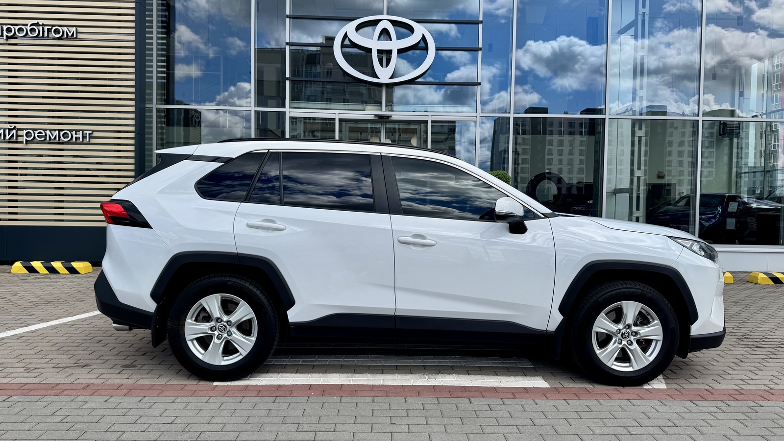 Toyota RAV4 2020 року з пробігом 158812 км, Універсал, Тойота Центр Чернігів "Соллі-Плюс", м.Чернігів - 1080000 ГРН | Фото № 16