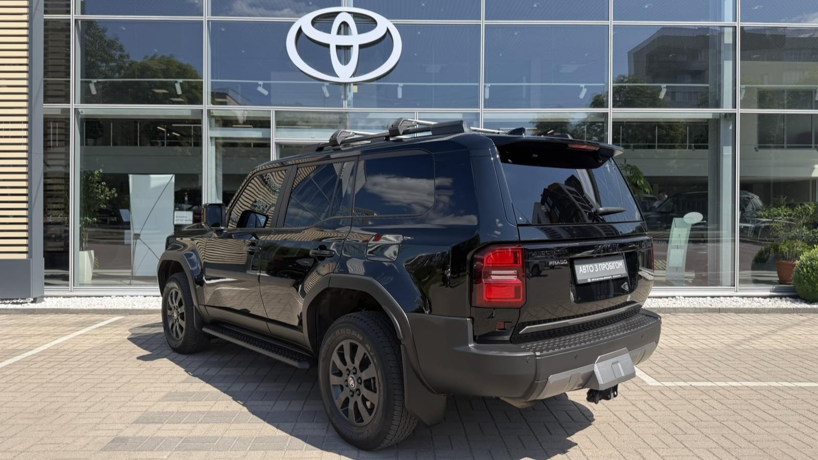 Toyota LAND CRUISER PRADO 2024 року, Універсал, Тойота Центр Луцьк "Автоконцепт", м.Луцьк | Фото № 2 Toyota LAND CRUISER PRADO 2024 року з пробігом 74756 км, Універсал, Тойота Центр Луцьк "Автоконцепт", м.Луцьк - 2800000 ГРН | Фото № 2