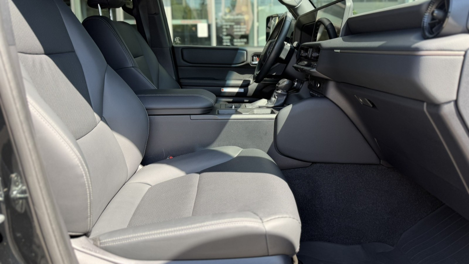 Toyota LAND CRUISER PRADO 2024 року, Універсал, Тойота Центр Луцьк "Автоконцепт", м.Луцьк | Фото № 6 Toyota LAND CRUISER PRADO 2024 року з пробігом 74756 км, Універсал, Тойота Центр Луцьк "Автоконцепт", м.Луцьк - 2800000 ГРН | Фото № 6