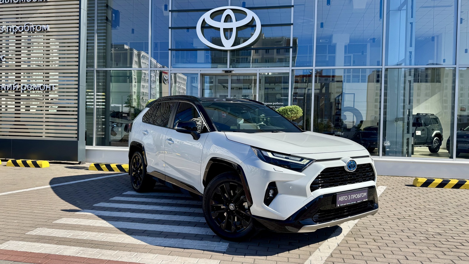 Toyota RAV4 2024 року, Універсал, Тойота Центр Чернігів "Соллі-Плюс", м.Чернігів | Фото № 18 Toyota RAV4 2024 року з пробігом 44938 км, Універсал, Тойота Центр Чернігів "Соллі-Плюс", м.Чернігів - 1700000 ГРН | Фото № 18