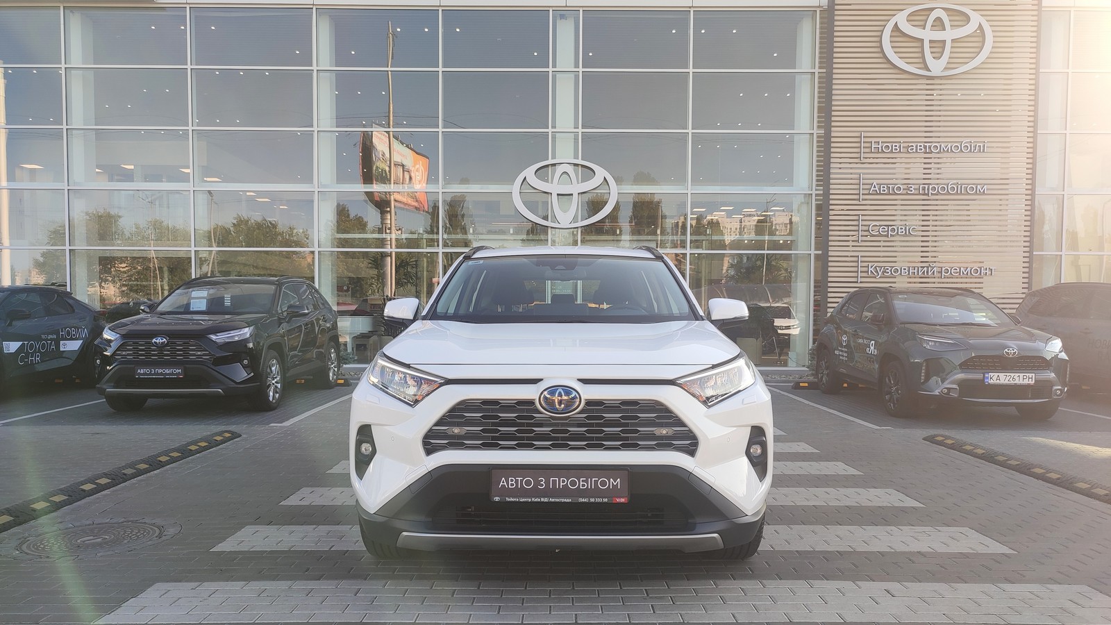 Toyota RAV4 2023 року, Універсал, Тойота Центр Київ "ВіДі Автострада", м.Київ | Фото № 5 Toyota RAV4 2023 року з пробігом 27790 км, Універсал, Тойота Центр Київ "ВіДі Автострада", м.Київ - 1720000 ГРН | Фото № 5