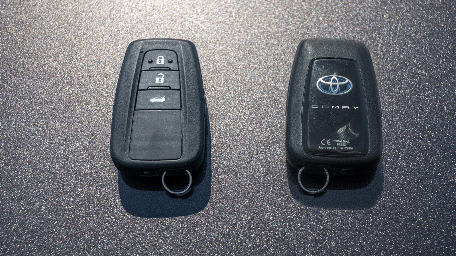 Toyota CAMRY 2020 року, Седан, Тойота Центр Дніпро "Алмаз Мотор" на Запорізькому шосе, м.Дніпро | Фото № 29 Toyota CAMRY 2020 року з пробігом 72292 км, Седан, Тойота Центр Дніпро "Алмаз Мотор" на Запорізькому шосе, м.Дніпро - 1280000 ГРН | Фото № 29