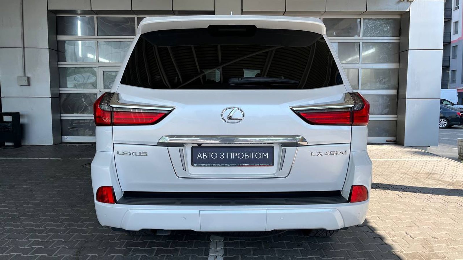 Lexus LX 2020 року з пробігом 195500 км, Універсал, Тойота Центр Хмельницький "Гранд Мотор", м.Хмельницький - 2930000 ГРН | Фото № 4