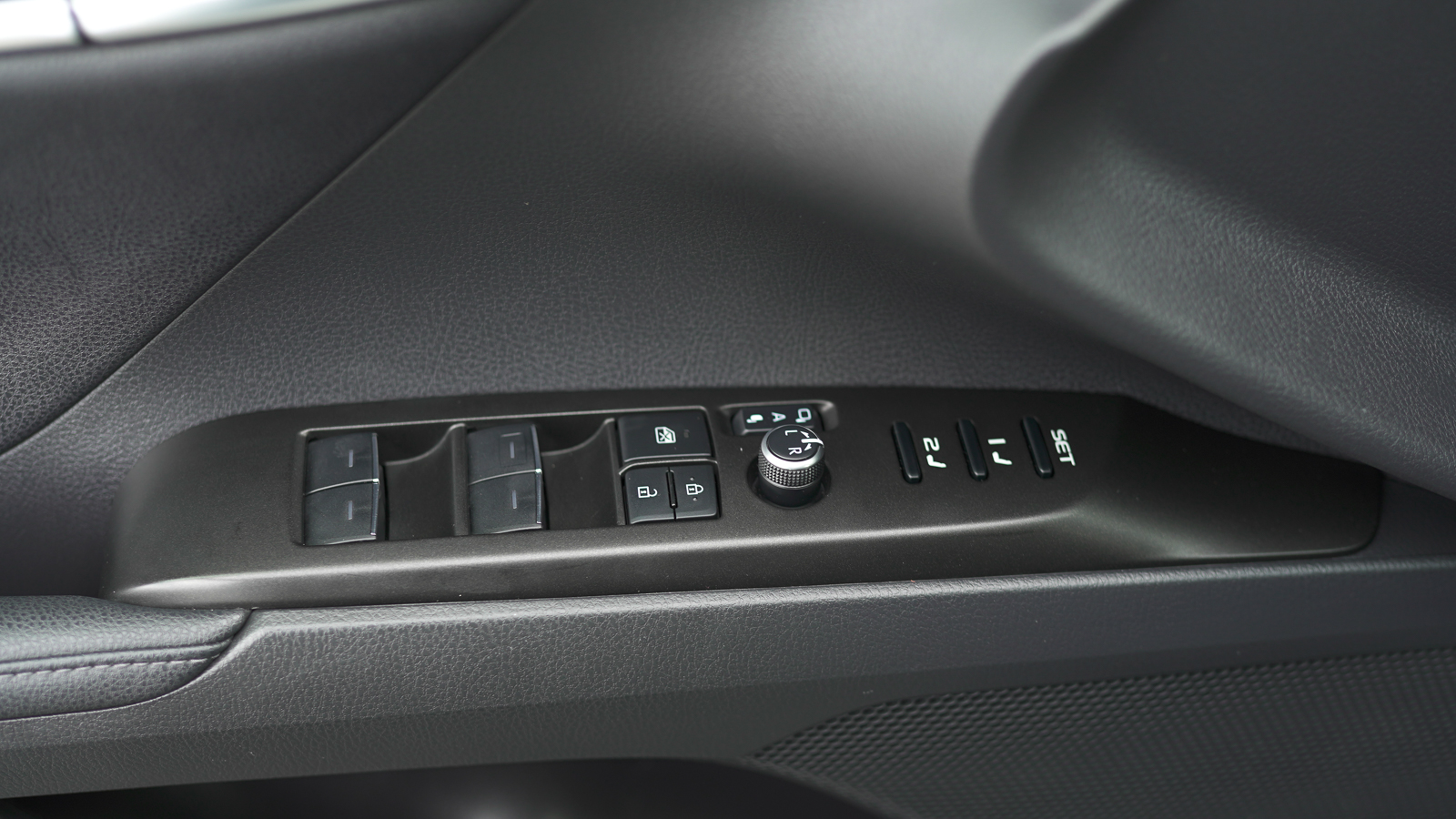 Toyota CAMRY 2022 року з пробігом 168985 км, Седан, Тойота Центр Львів "Діамант", м.Львів - 1285350 ГРН | Фото № 18