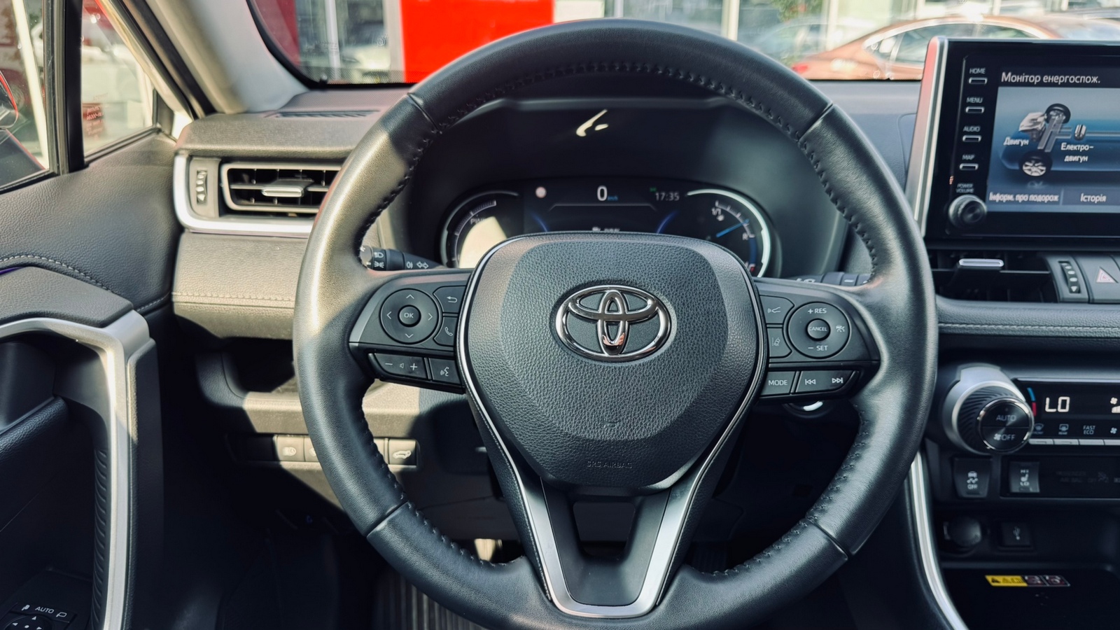 Toyota RAV4 2021 року, Універсал, Тойота Центр Івано-Франківськ "Класик-Авто", м.Івано-Франківськ | Фото № 13 Toyota RAV4 2021 року з пробігом 85560 км, Універсал, Тойота Центр Івано-Франківськ "Класик-Авто", м.Івано-Франківськ - 1639000 ГРН | Фото № 13