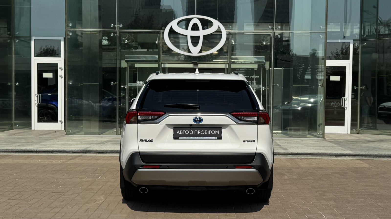 Toyota RAV4 2023 року з пробігом 98055 км, Універсал, Тойота Центр Київ "Автосаміт Укравто", м.Київ - 1740000 ГРН | Фото № 4