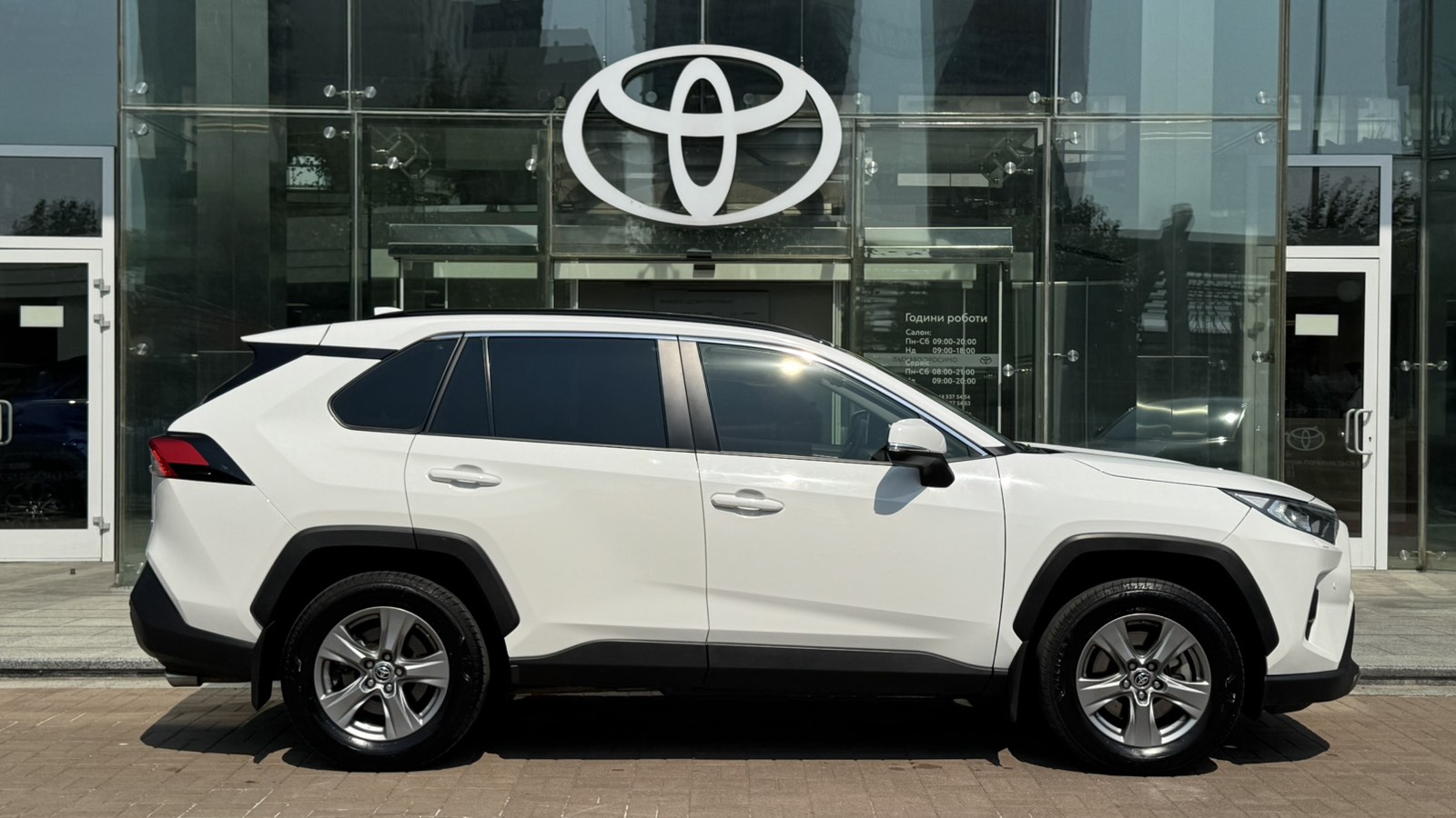 Toyota RAV4 2023 року з пробігом 98055 км, Універсал, Тойота Центр Київ "Автосаміт Укравто", м.Київ - 1740000 ГРН | Фото № 16