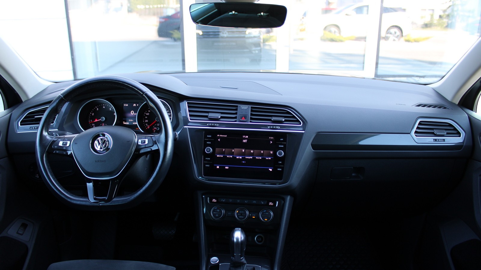 Інші авто VOLKSWAGEN TIGUAN 2019 року, Універсал, Тойота Центр Черкаси "Мотор Сіті", м.Черкаси | Фото № 8 Інші авто VOLKSWAGEN TIGUAN 2019 року з пробігом 148936 км, Універсал, Тойота Центр Черкаси "Мотор Сіті", м.Черкаси - 1030000 ГРН | Фото № 8