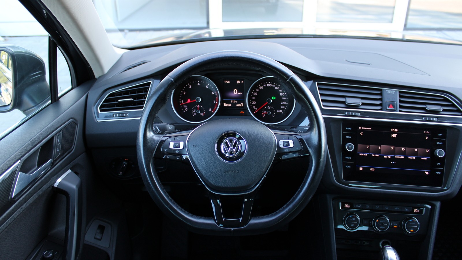 Інші авто VOLKSWAGEN TIGUAN 2019 року, Універсал, Тойота Центр Черкаси "Мотор Сіті", м.Черкаси | Фото № 9 Інші авто VOLKSWAGEN TIGUAN 2019 року з пробігом 148936 км, Універсал, Тойота Центр Черкаси "Мотор Сіті", м.Черкаси - 1030000 ГРН | Фото № 9
