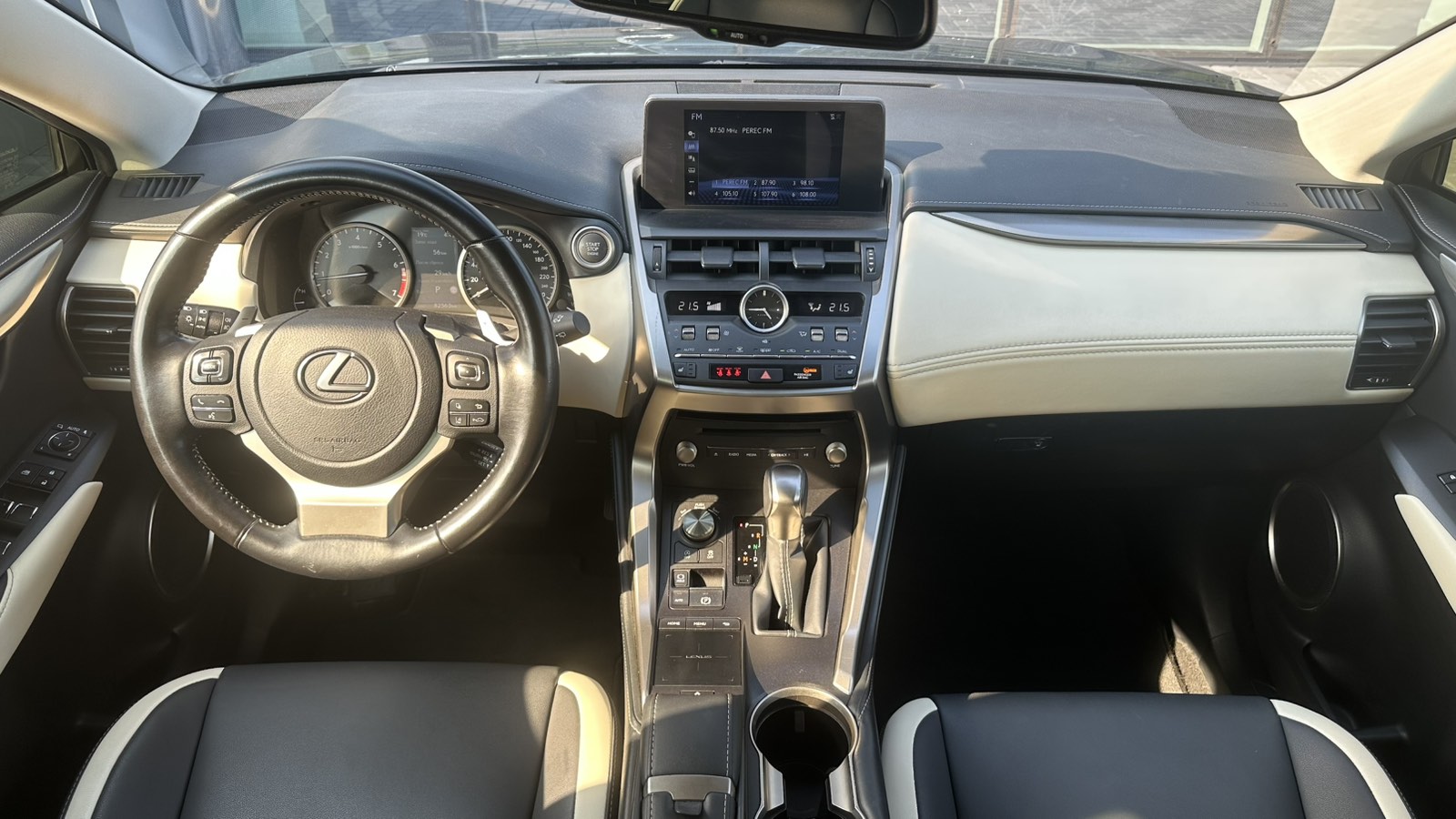 Lexus NX 2020 року, Універсал, Лексус Київ Аеропорт, м.Київ | Фото № 8 Lexus NX 2020 року з пробігом 82700 км, Універсал, Лексус Київ Аеропорт, м.Київ - 1536190 ГРН | Фото № 8