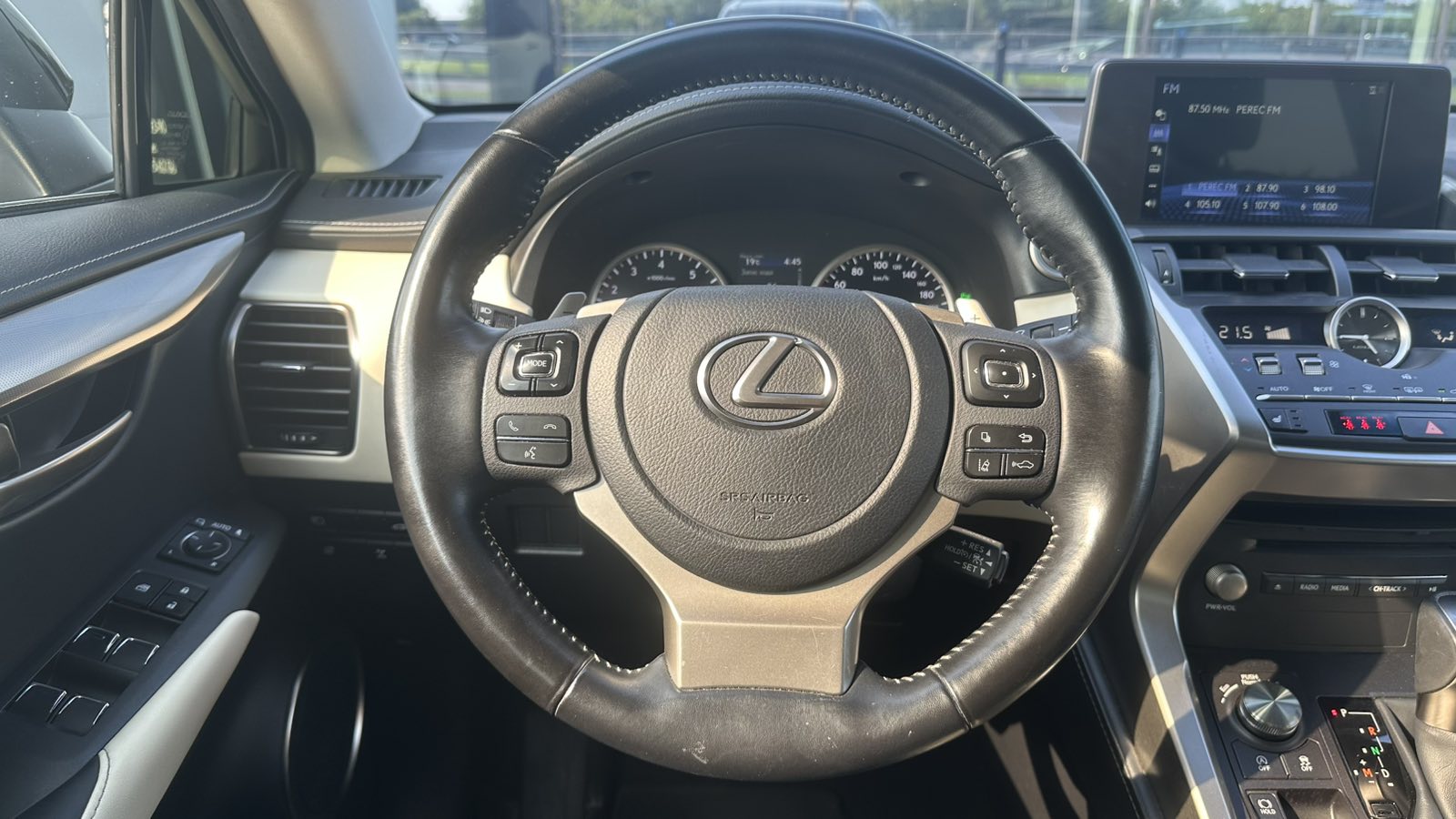 Lexus NX 2020 року, Універсал, Лексус Київ Аеропорт, м.Київ | Фото № 9 Lexus NX 2020 року з пробігом 82700 км, Універсал, Лексус Київ Аеропорт, м.Київ - 1536190 ГРН | Фото № 9