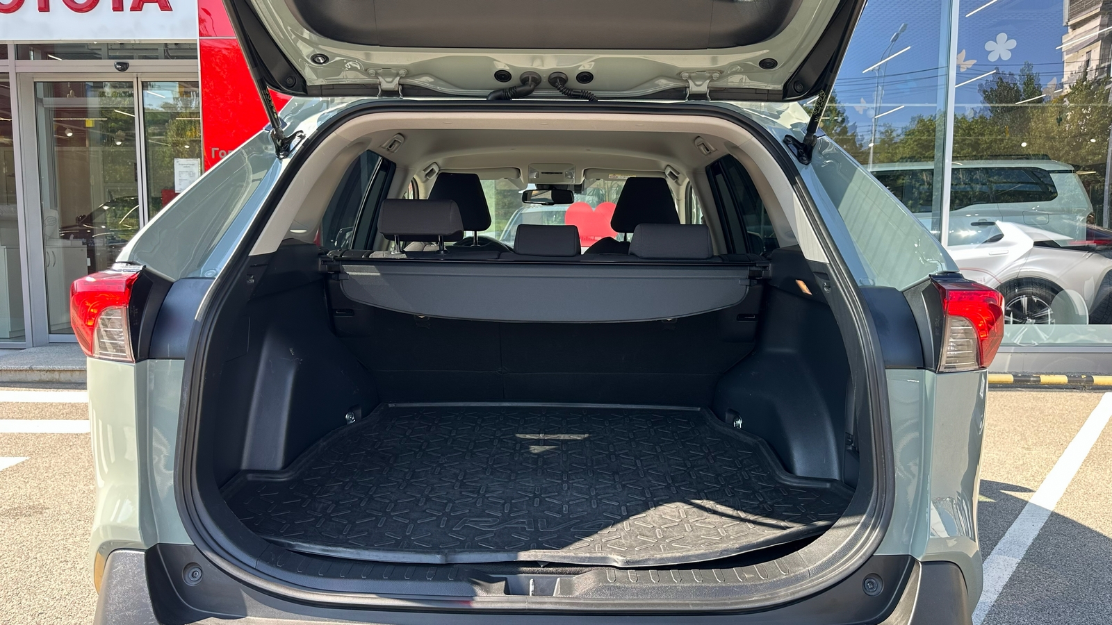Toyota RAV4 2021 року з пробігом 169879 км, Універсал, Тойота Центр Харків "Артсіті", м.Харків - 1183000 ГРН | Фото № 10