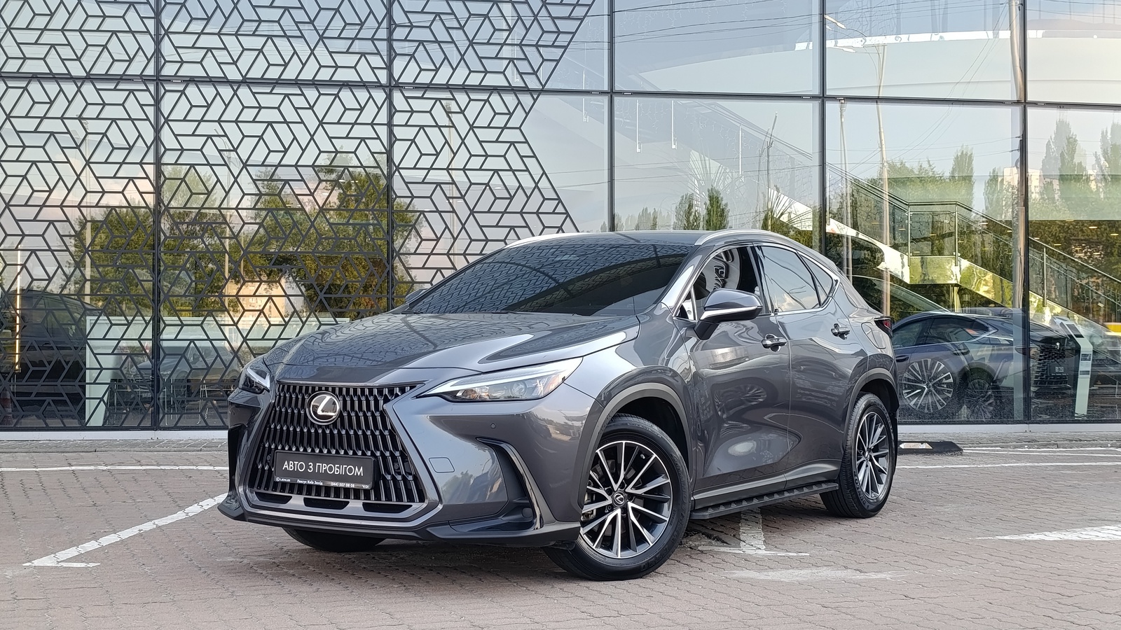 Lexus NX 2023 року з пробігом 39000 км, Універсал, Лексус Київ Захід, м.Київ - 1920000 ГРН | Фото № 1