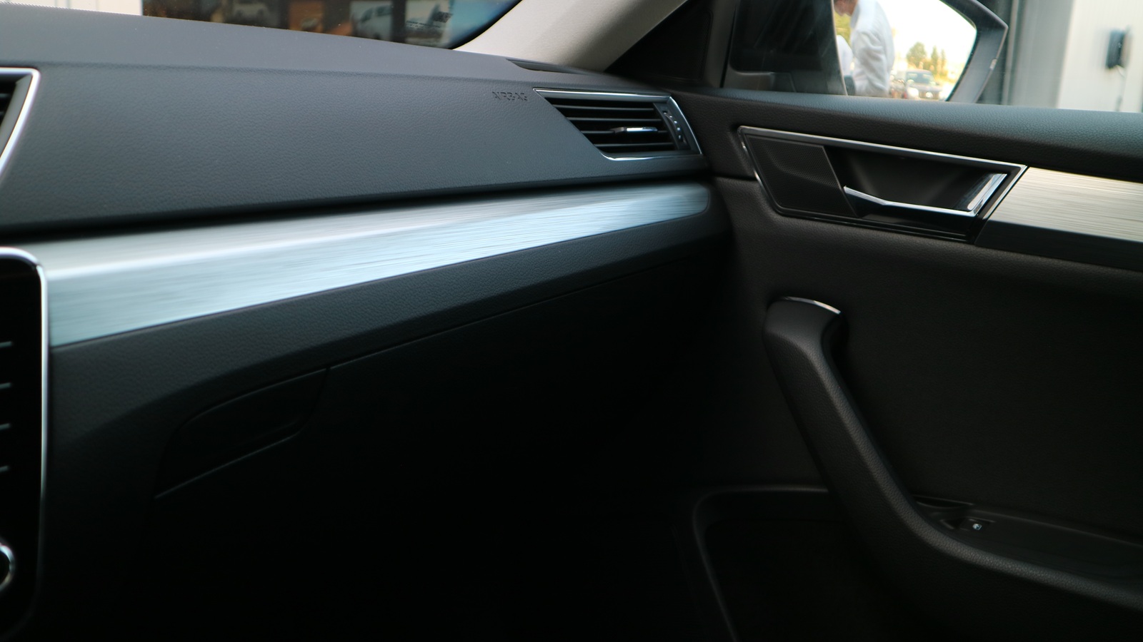 Інші авто SKODA SUPERB 2020 року, Ліфтбек, Тойота Центр Київ "Автосаміт Укравто Столичне", м.Київ | Фото № 17 Інші авто SKODA SUPERB 2020 року з пробігом 95049 км, Ліфтбек, Тойота Центр Київ "Автосаміт Укравто Столичне", м.Київ - 1333000 ГРН | Фото № 17