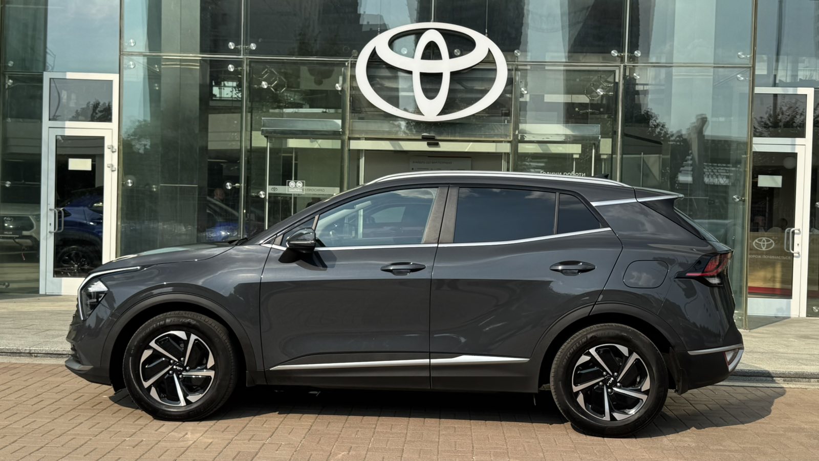 Інші авто KIA SPORTAGE 2022 року, Універсал, Тойота Центр Київ "Автосаміт Укравто", м.Київ | Фото № 3 Інші авто KIA SPORTAGE 2022 року з пробігом 92112 км, Універсал, Тойота Центр Київ "Автосаміт Укравто", м.Київ - 1162200 ГРН | Фото № 3