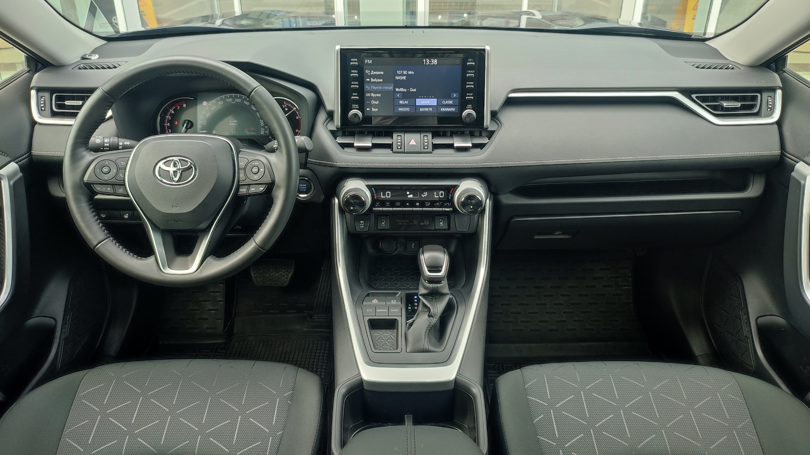 Toyota RAV4 2022 року з пробігом 25417 км, Універсал, Тойота Центр Київ "ВіДі Автострада", м.Київ - 1360000 ГРН | Фото № 8