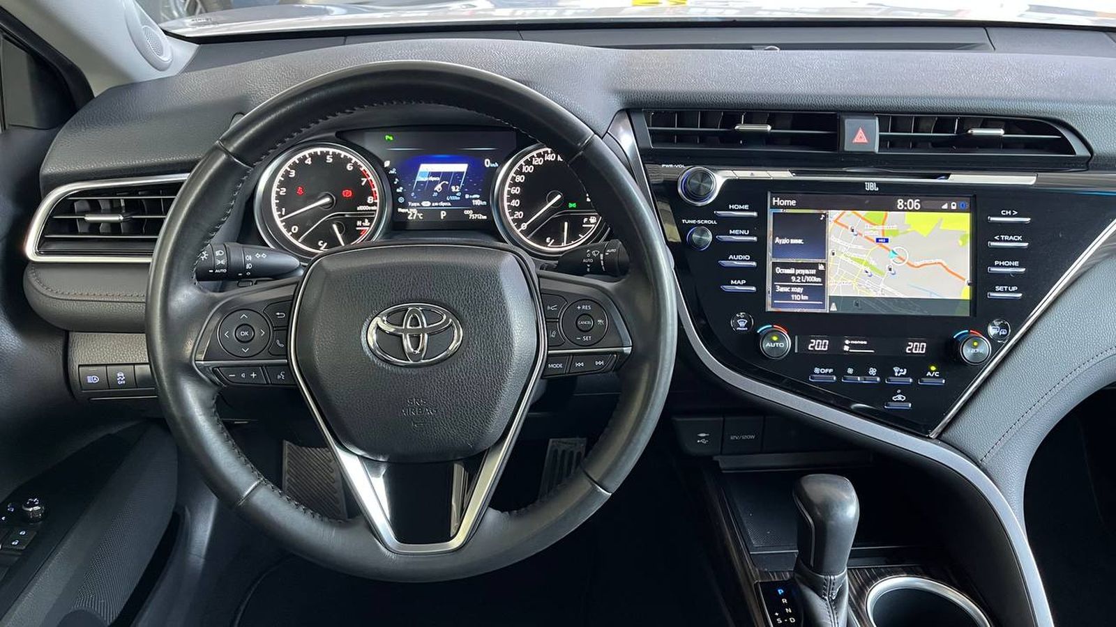Toyota CAMRY 2018 року, Седан, Тойота Центр Хмельницький "Гранд Мотор", м.Хмельницький | Фото № 9 Toyota CAMRY 2018 року з пробігом 75702 км, Седан, Тойота Центр Хмельницький "Гранд Мотор", м.Хмельницький - 1155000 ГРН | Фото № 9