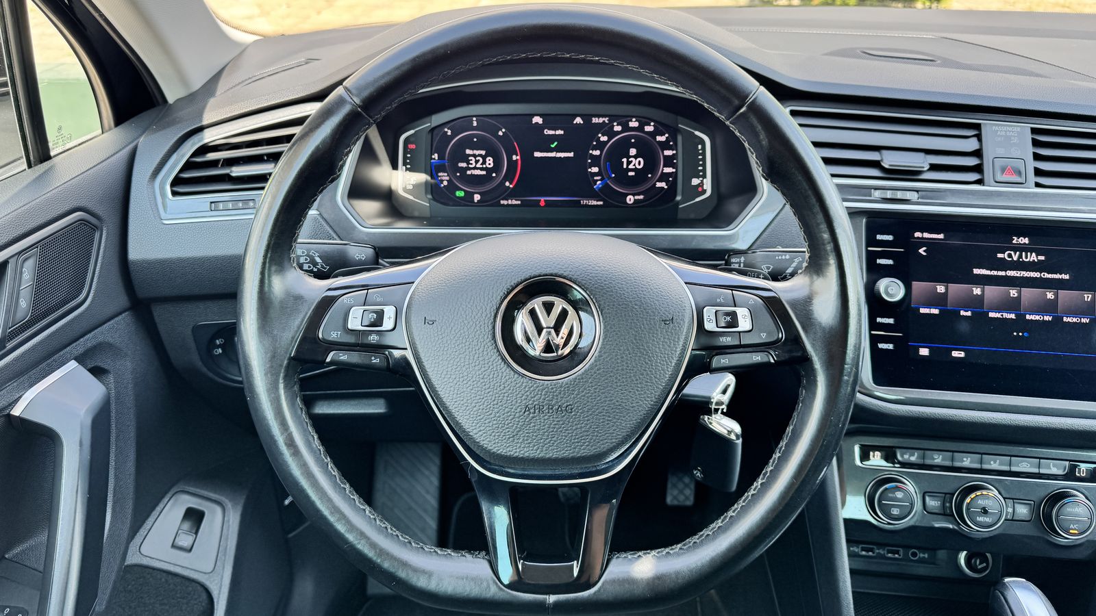 Інші авто VOLKSWAGEN TIGUAN 2019 року, Універсал, Тойота Центр Чернівці "Олімп-Моторс", м.Чернівці | Фото № 13 Інші авто VOLKSWAGEN TIGUAN 2019 року з пробігом 171226 км, Універсал, Тойота Центр Чернівці "Олімп-Моторс", м.Чернівці - 1070000 ГРН | Фото № 13