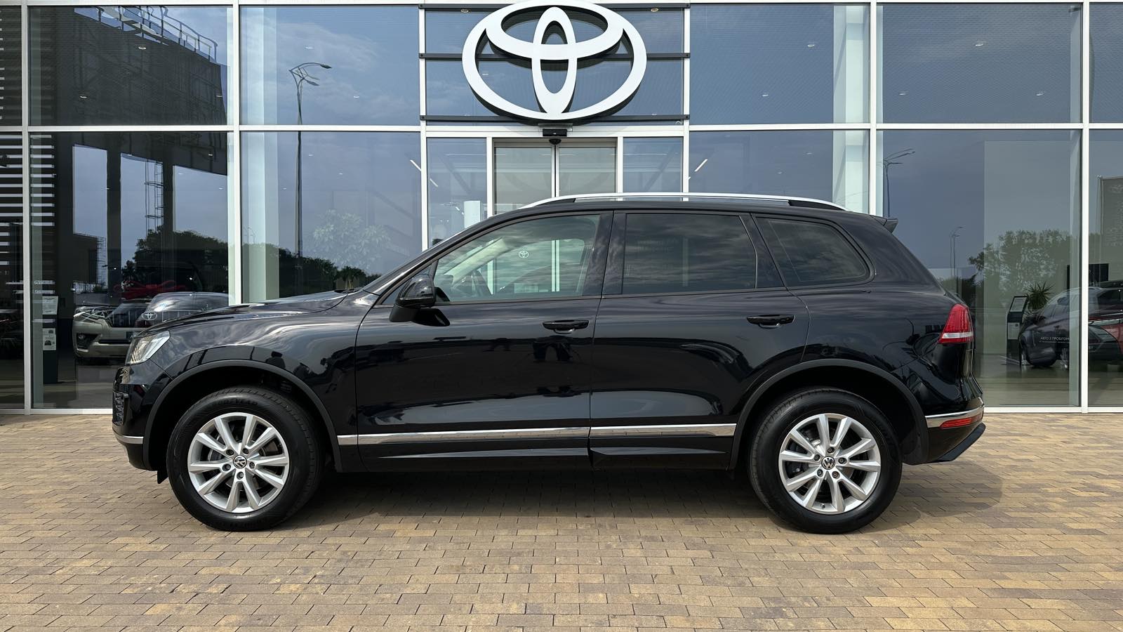 Інші авто VOLKSWAGEN TOUAREG 2018 року, Універсал, Тойота Центр Київ «ВІДІ Аеропорт», м.Київ | Фото № 3 Інші авто VOLKSWAGEN TOUAREG 2018 року з пробігом 133245 км, Універсал, Тойота Центр Київ «ВІДІ Аеропорт», м.Київ - 1540000 ГРН | Фото № 3