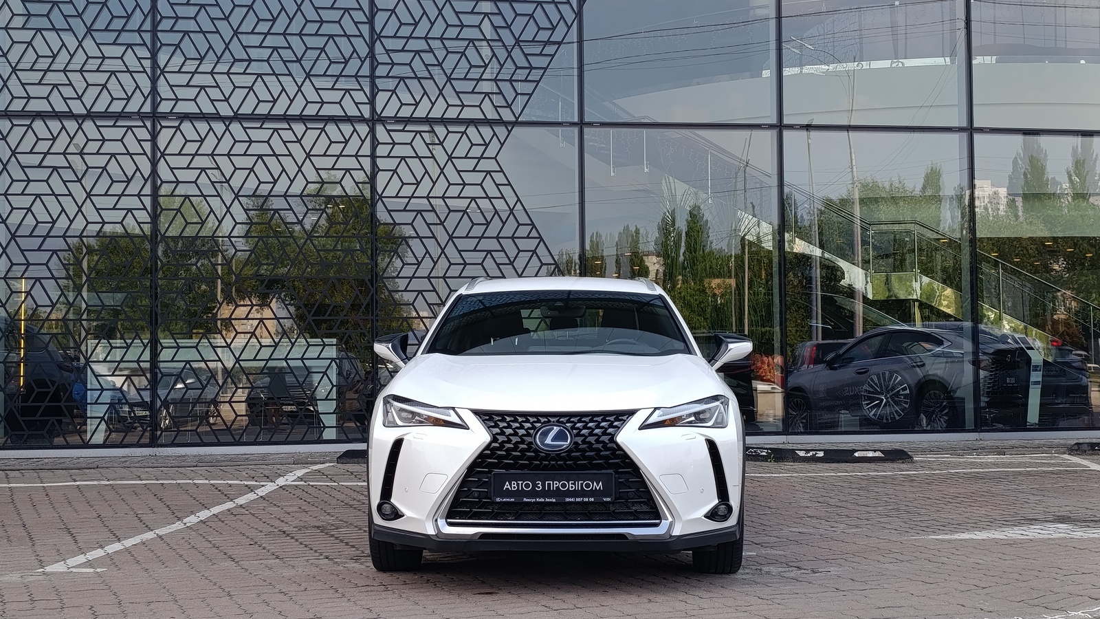 Lexus UX 2019 року з пробігом 159000 км, Хетчбек, Лексус Київ Захід, м.Київ - 1260000 ГРН | Фото № 5
