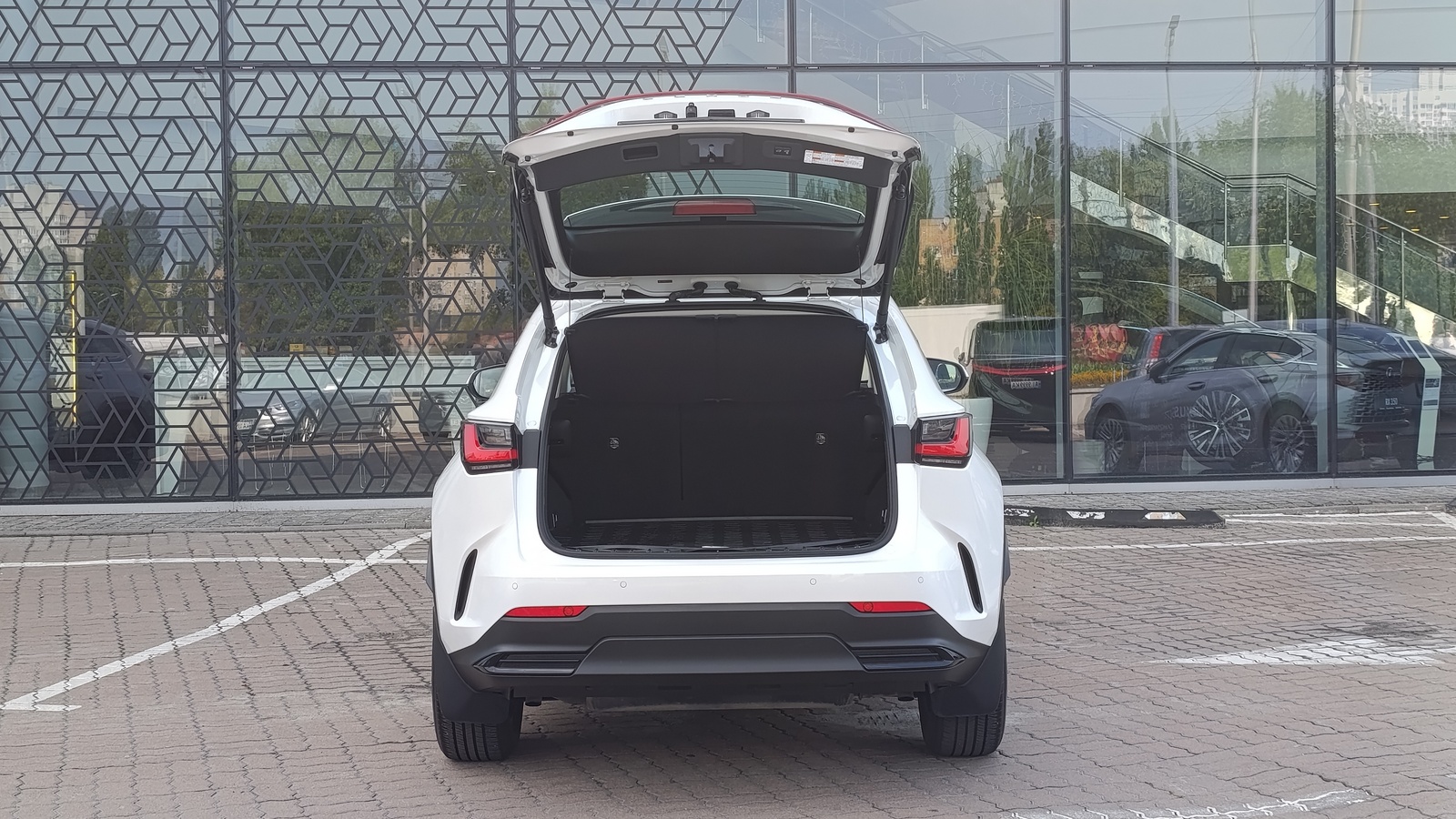 Lexus NX 2022 року, Універсал, Лексус Київ Захід, м.Київ | Фото № 10 Lexus NX 2022 року з пробігом 13205 км, Універсал, Лексус Київ Захід, м.Київ - 2085000 ГРН | Фото № 10