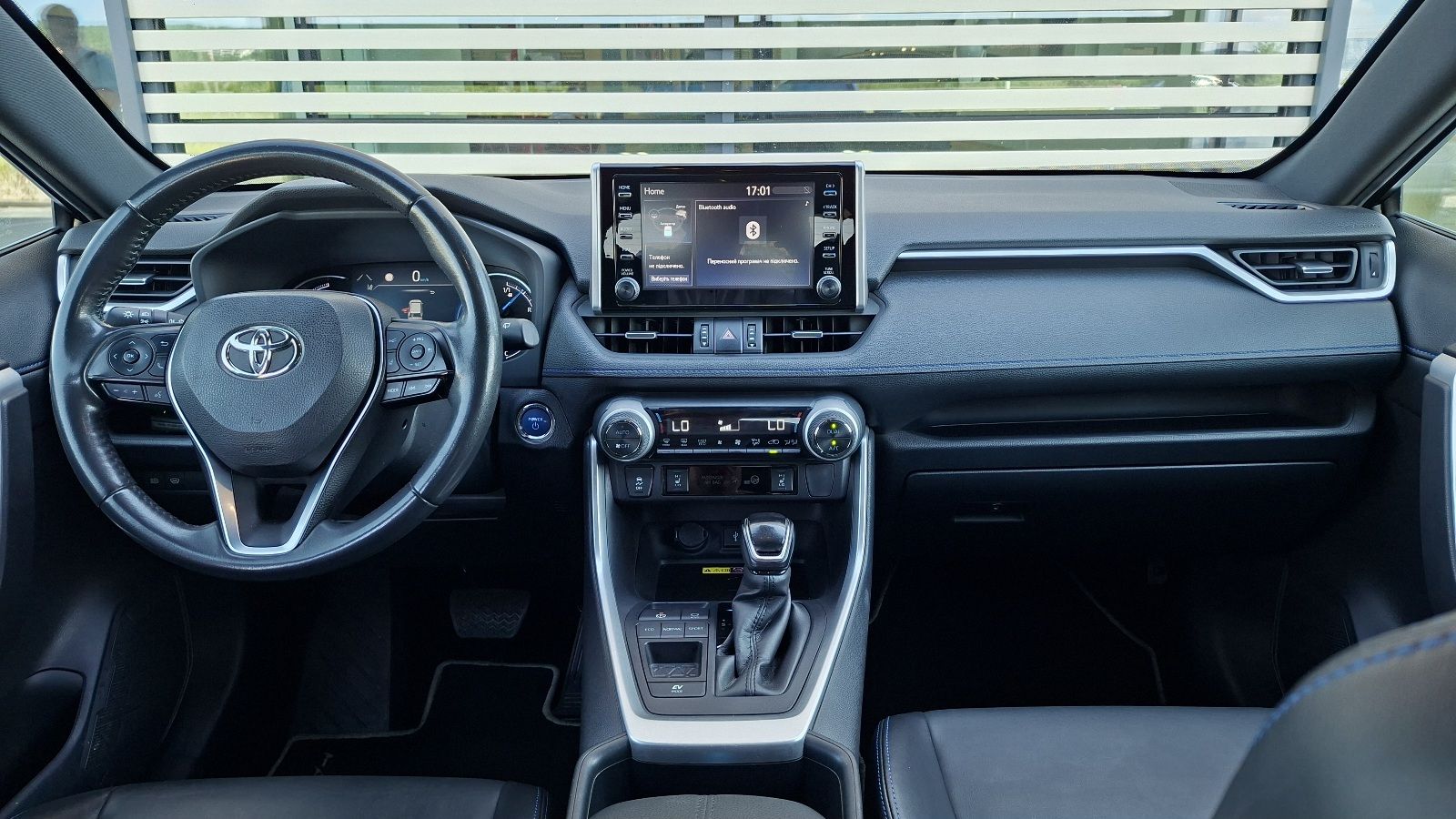 Toyota RAV4 2022 року, Універсал, Тойота Центр Ужгород "Карат Мотор", м.Ужгород | Фото № 8 Toyota RAV4 2022 року з пробігом 97808 км, Універсал, Тойота Центр Ужгород "Карат Мотор", м.Ужгород - 1726000 ГРН | Фото № 8